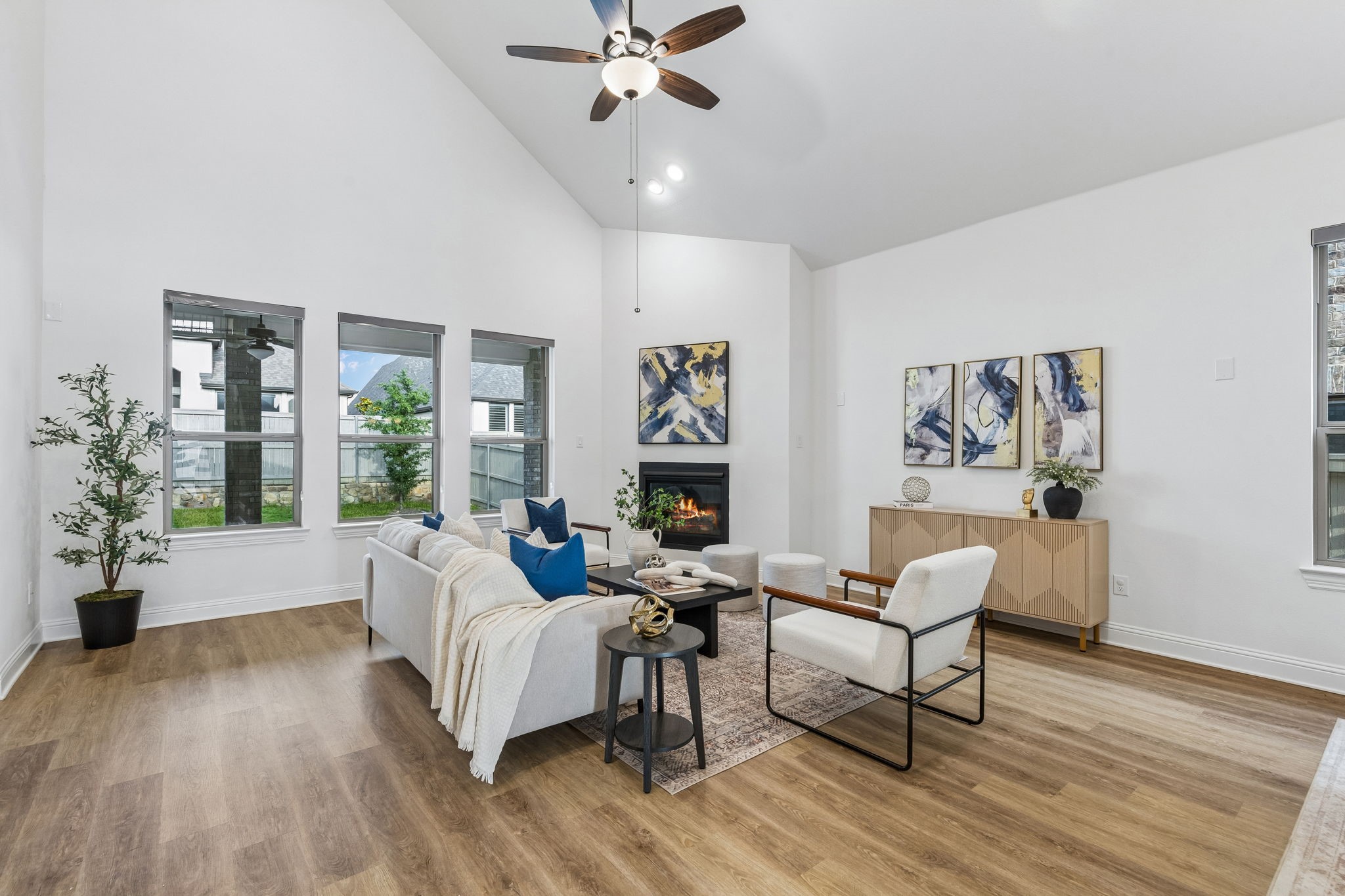 305 Onyx Drive