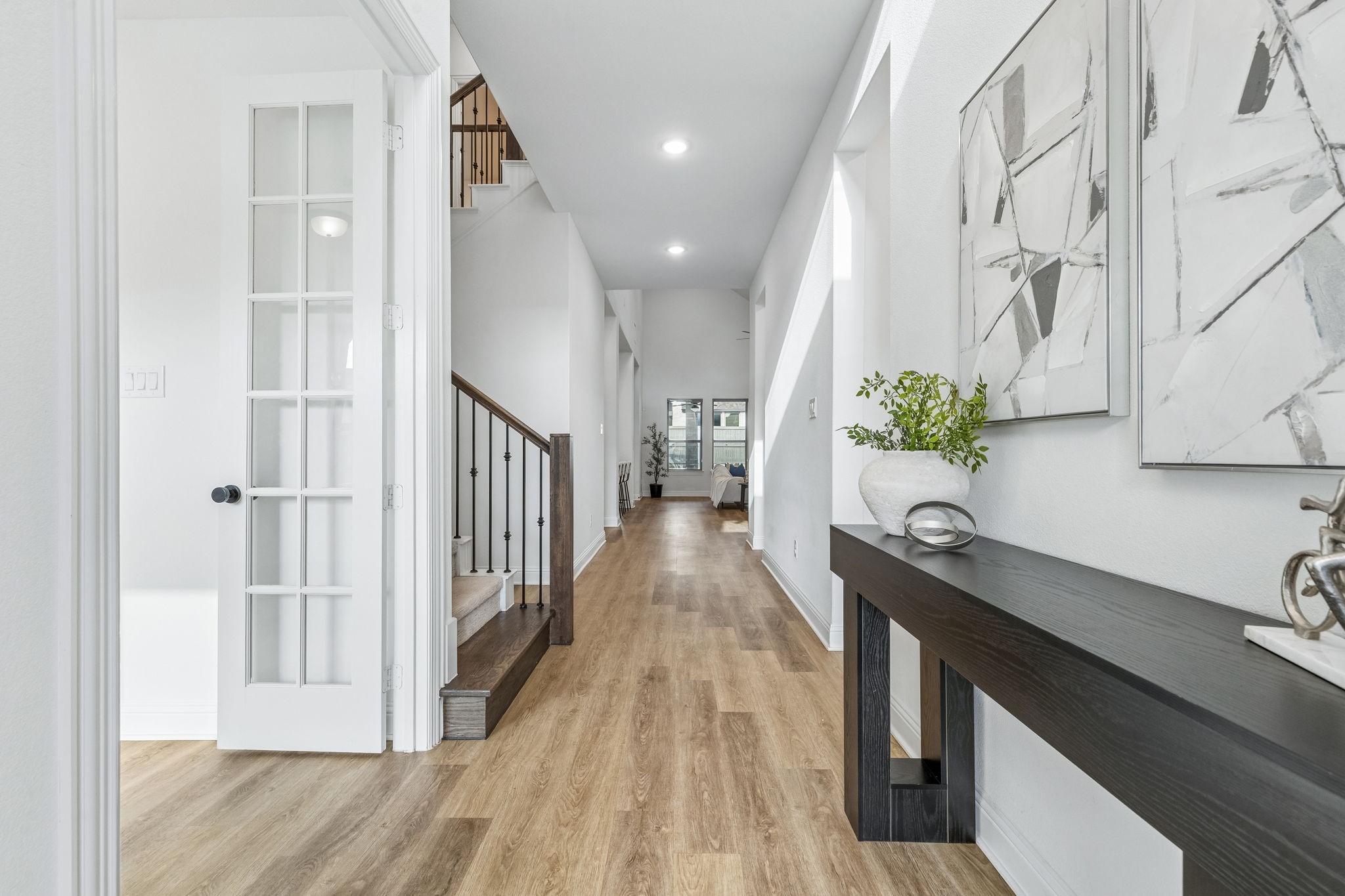 305 Onyx Drive