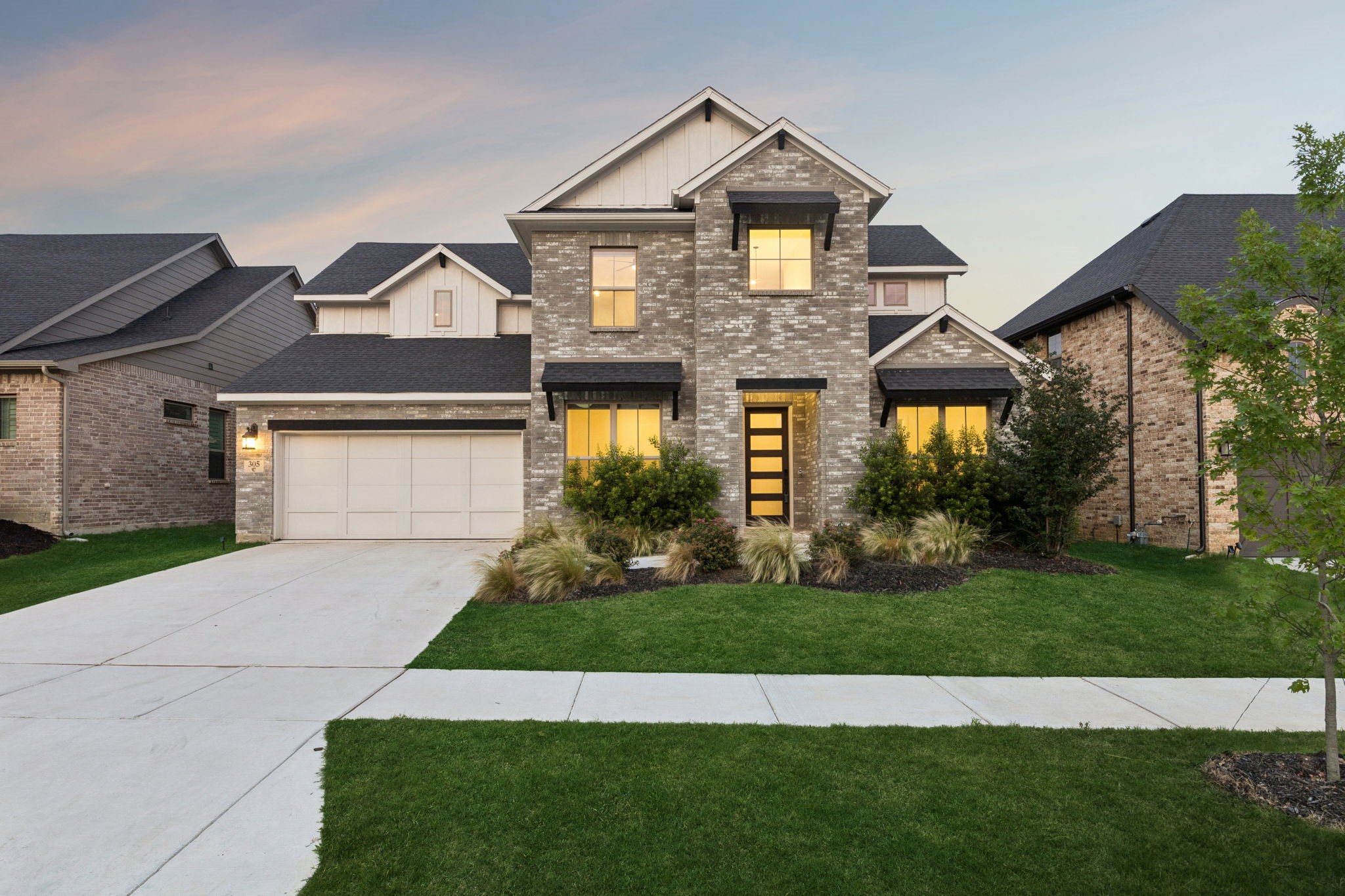305 Onyx Drive