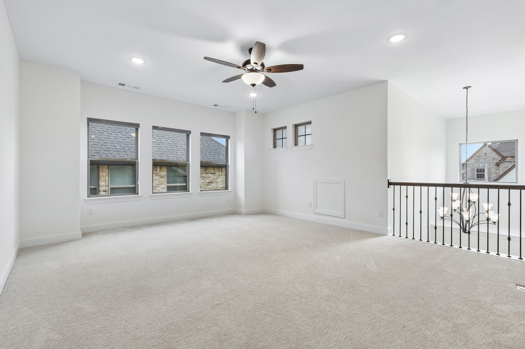 305 Onyx Drive