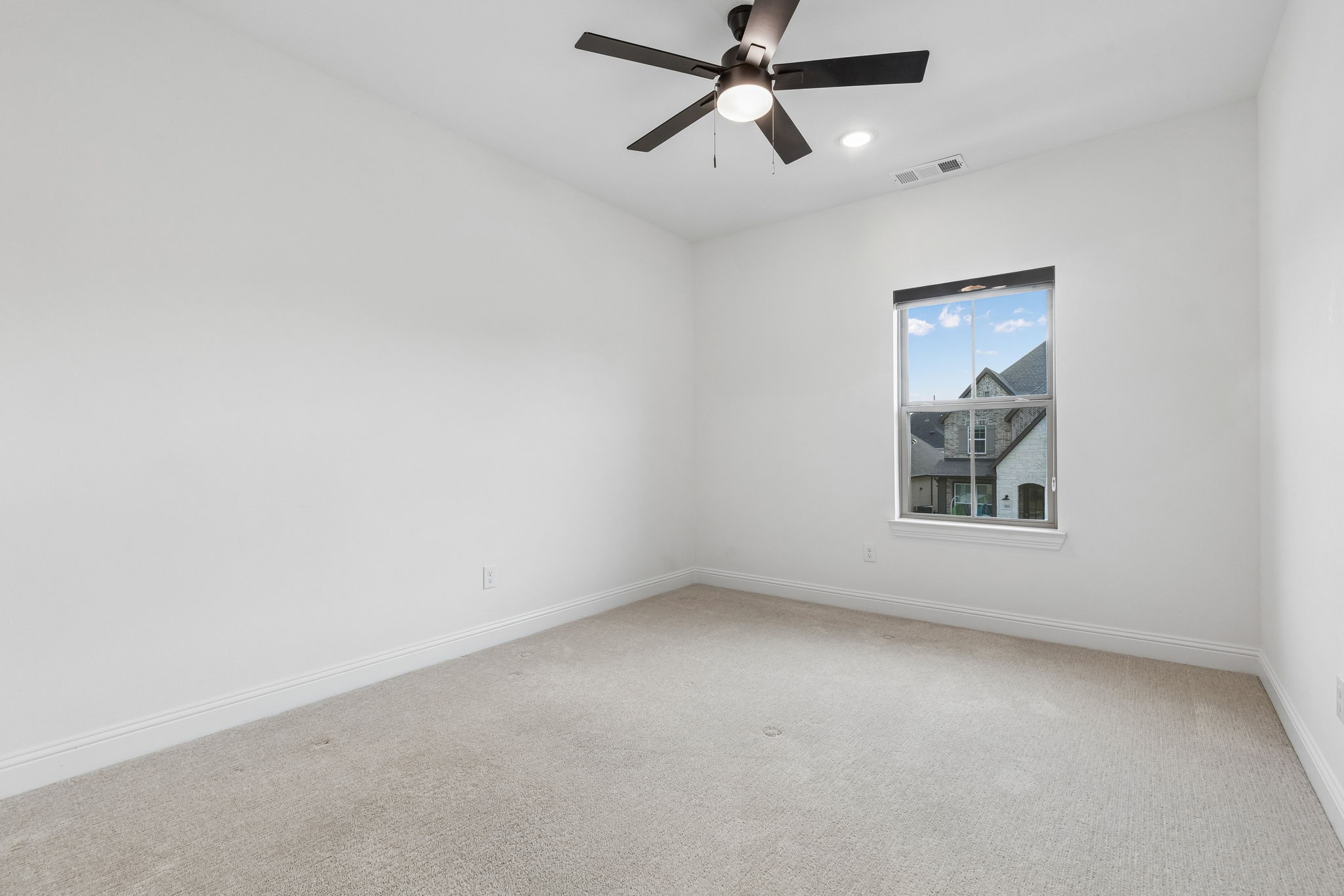 305 Onyx Drive