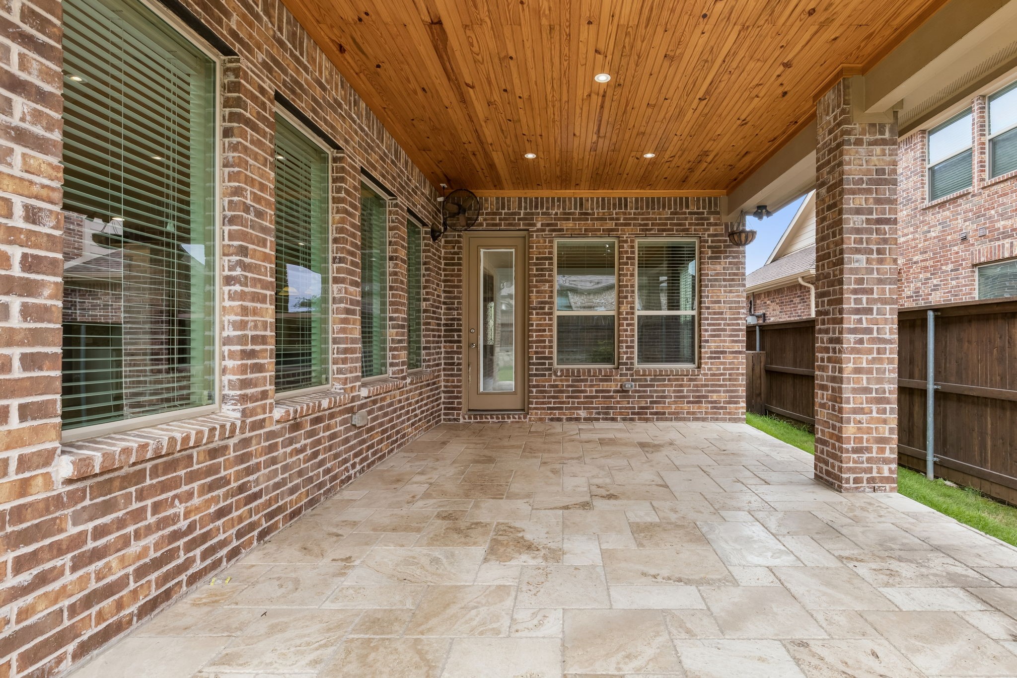 1601 Abercorn Lane