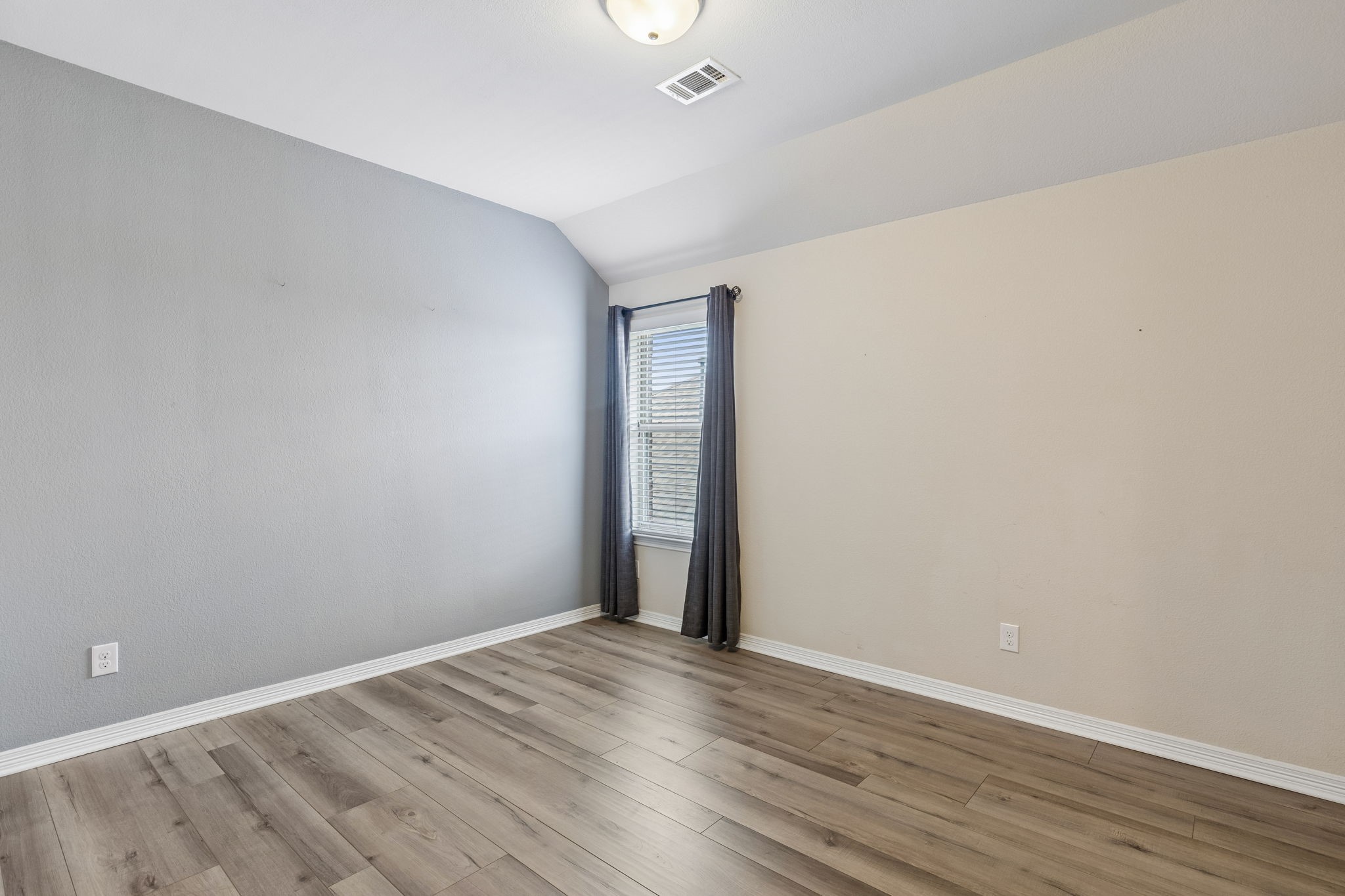 1601 Abercorn Lane