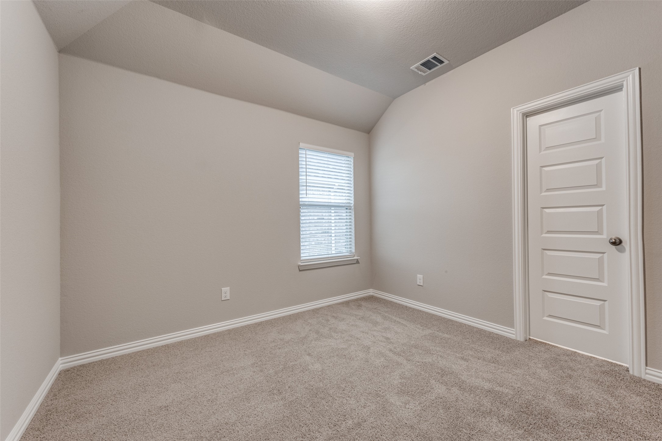 1237 Milfoil Drive