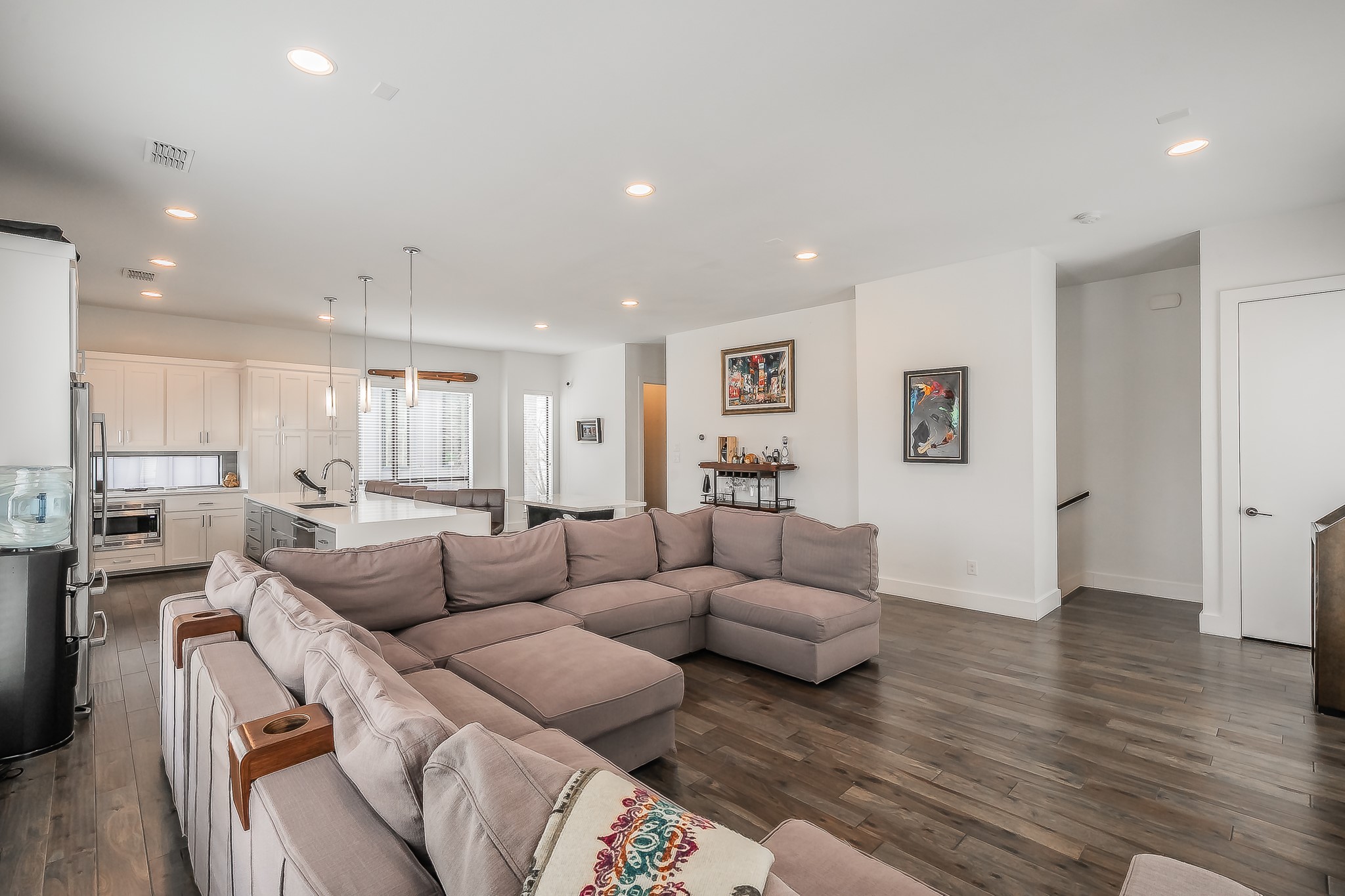 4954 Camdale Court