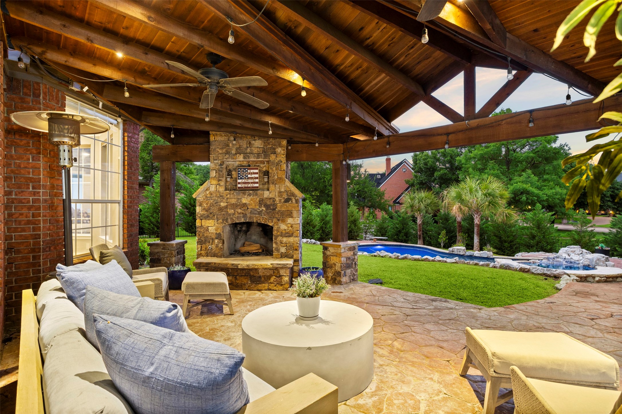 2906 Cottonwood Lane