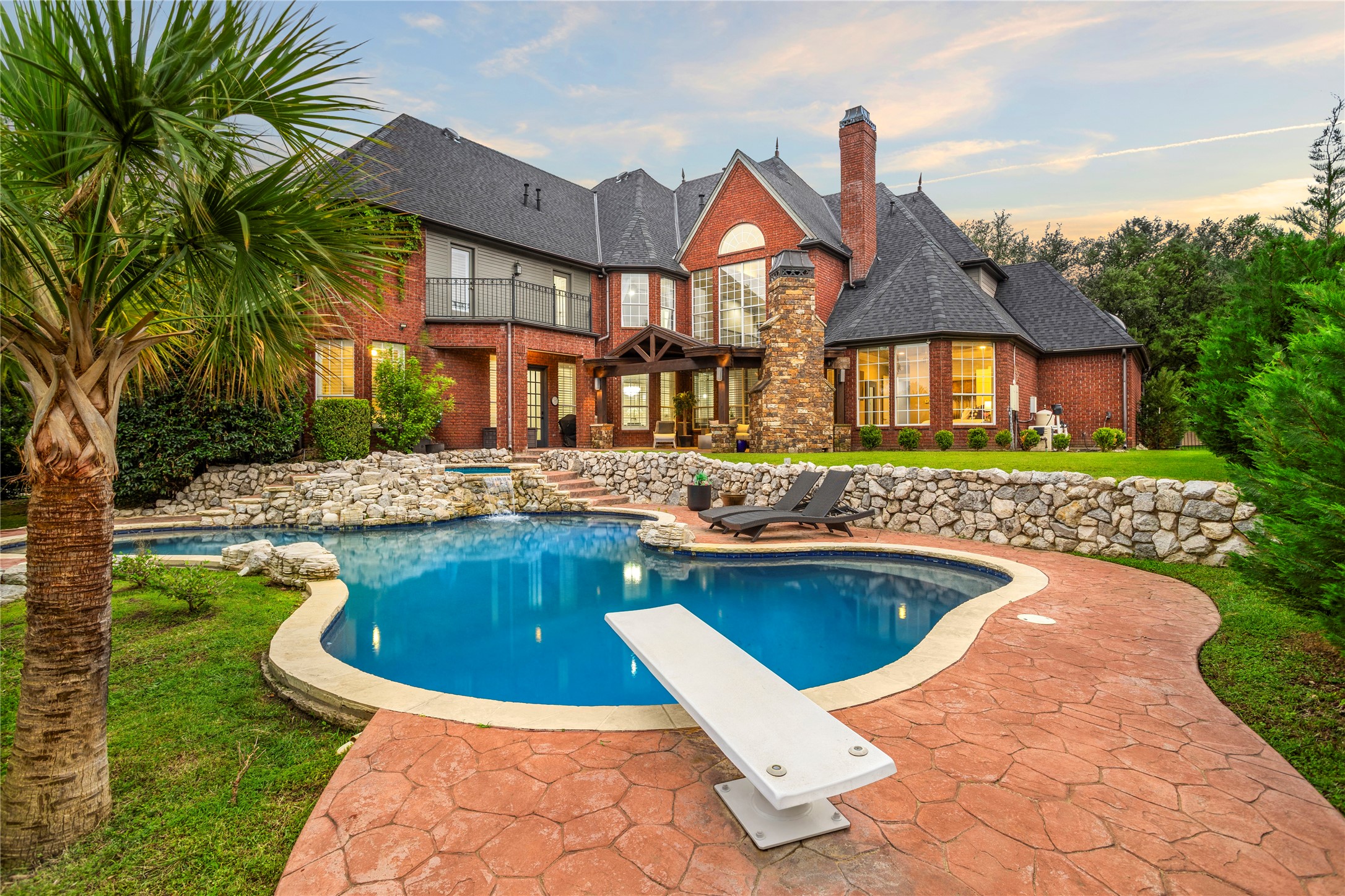 2906 Cottonwood Lane