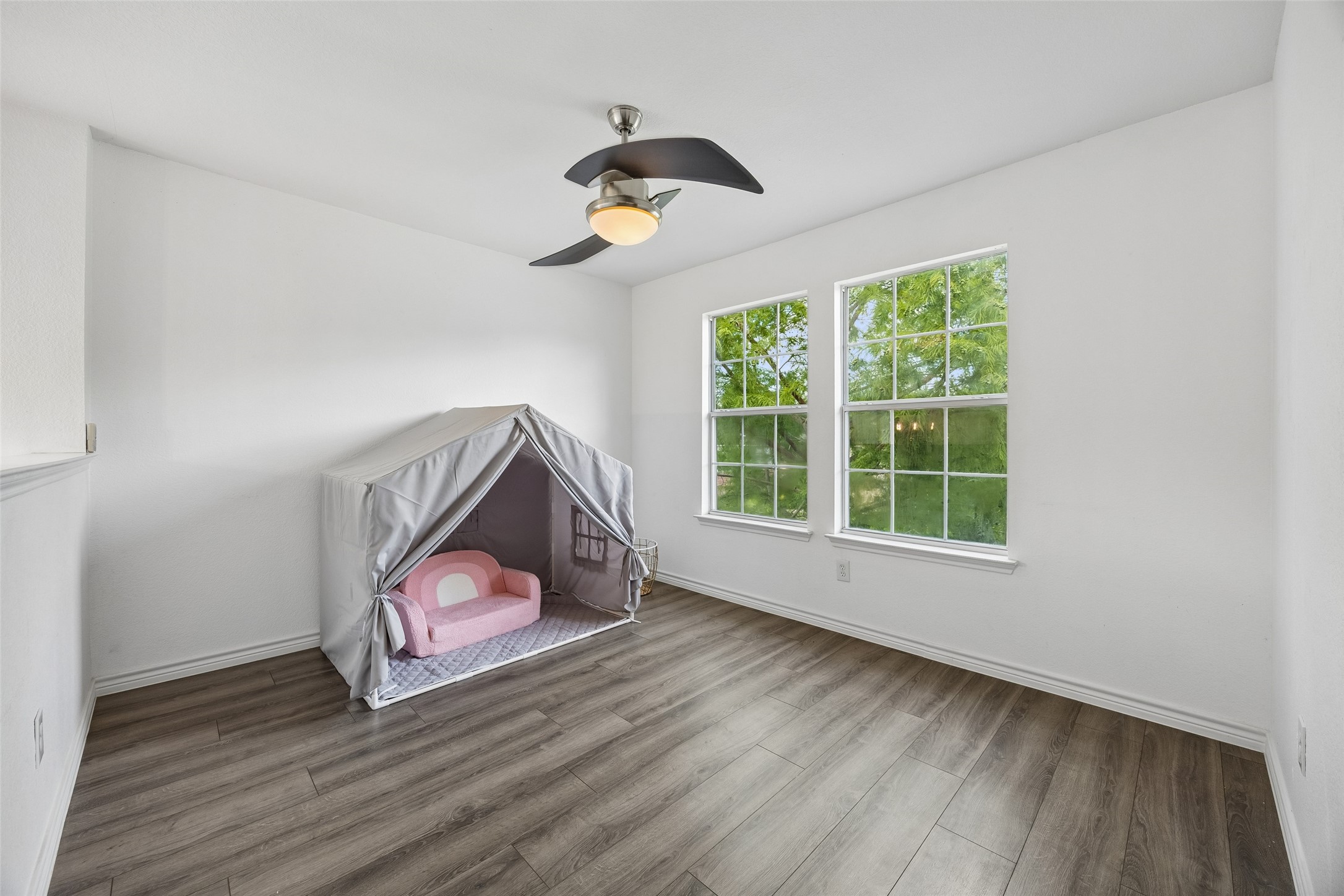 1600 Southridge Lane