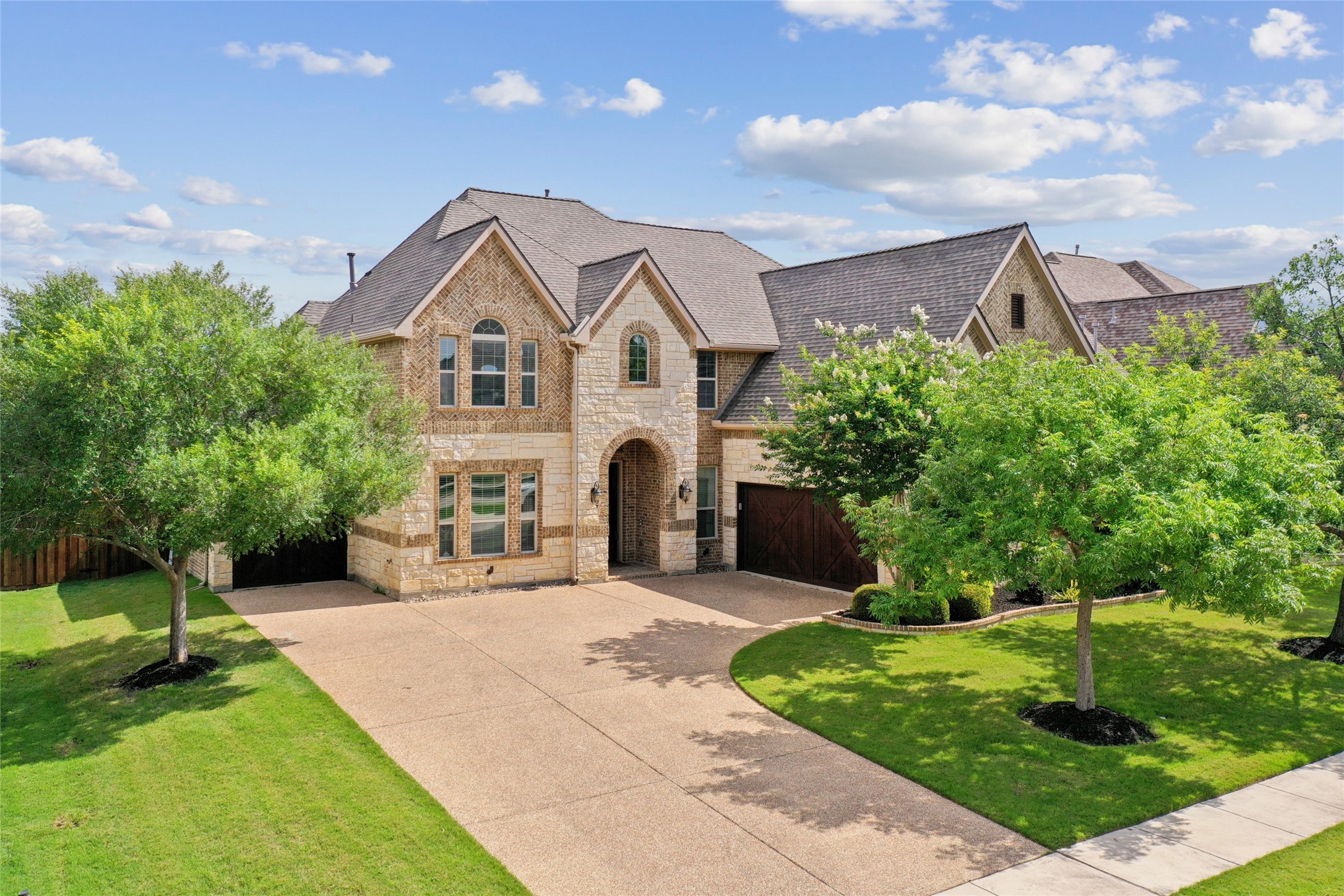 2707 Trophy Club Drive