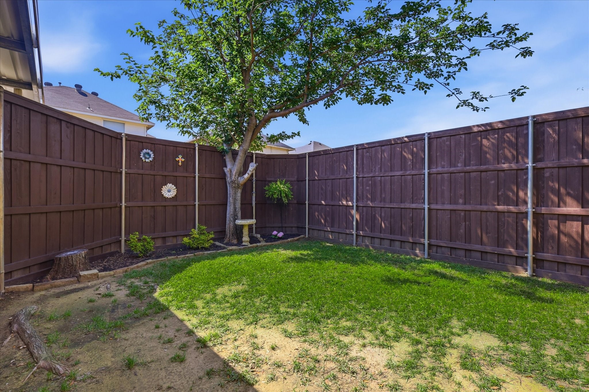 1740 Creekbend Drive