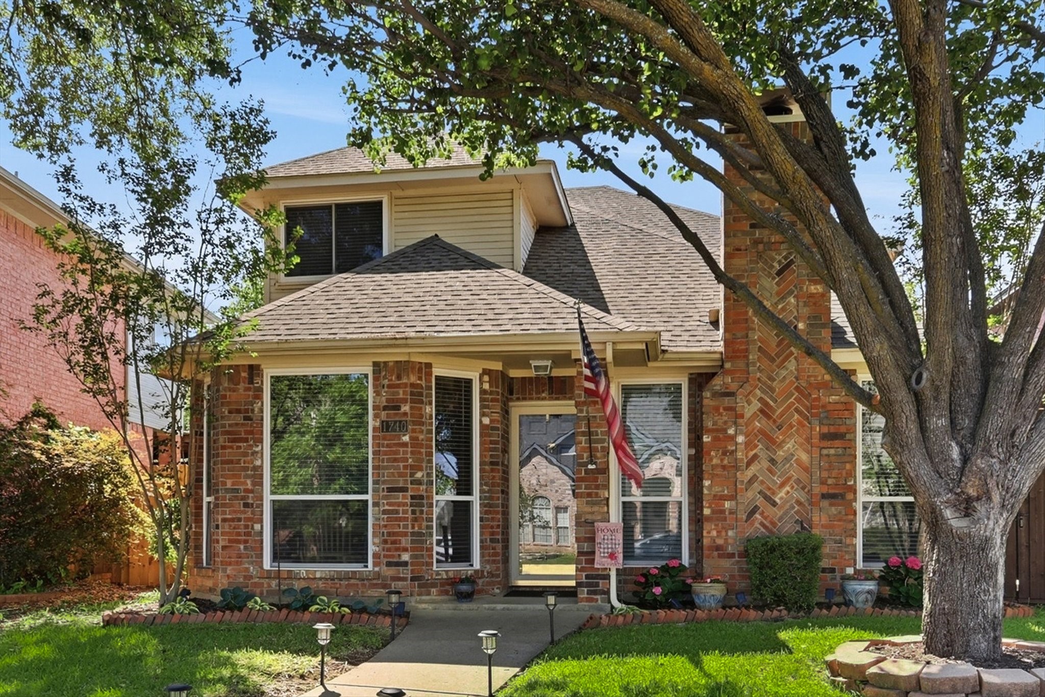 1740 Creekbend Drive