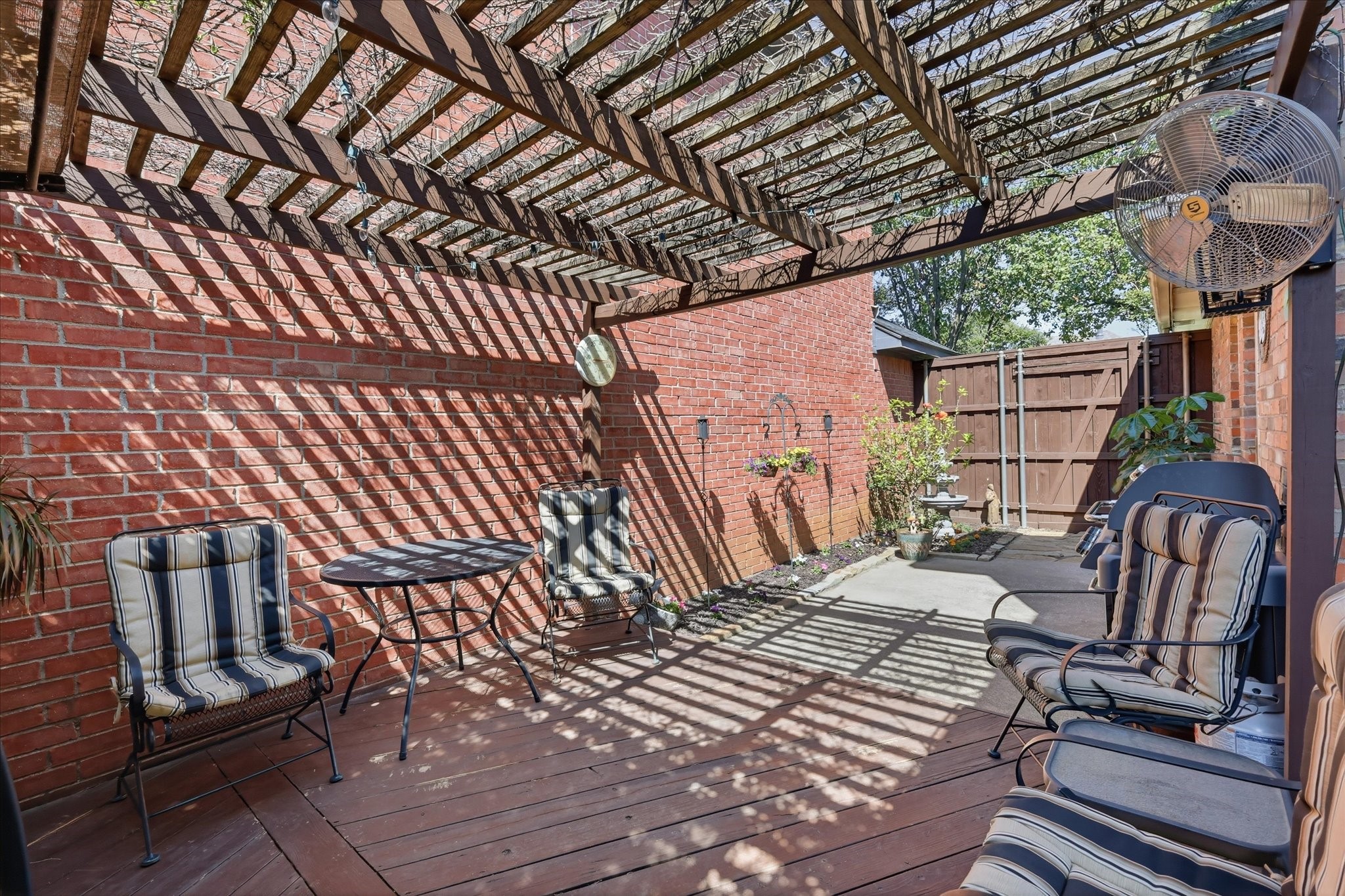 1740 Creekbend Drive