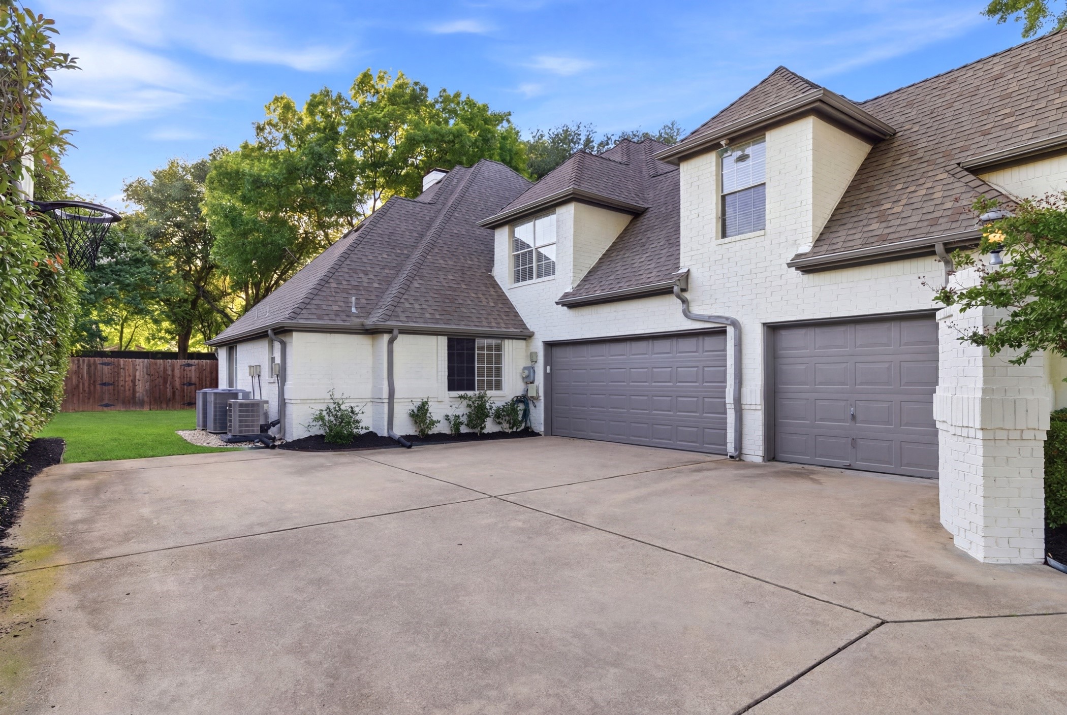 5500 Sycamore Drive