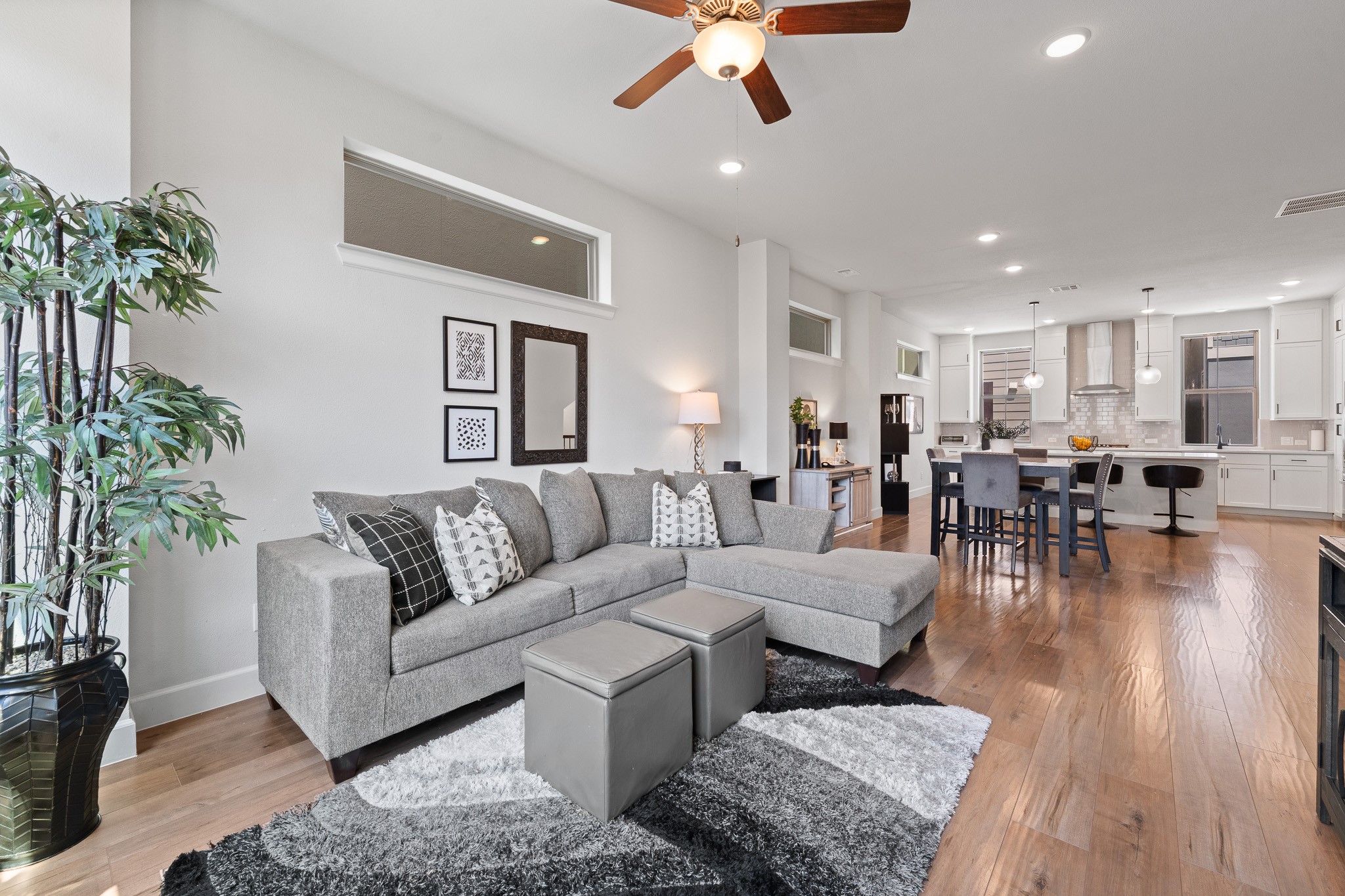 2739 Flowering Peach Lane
