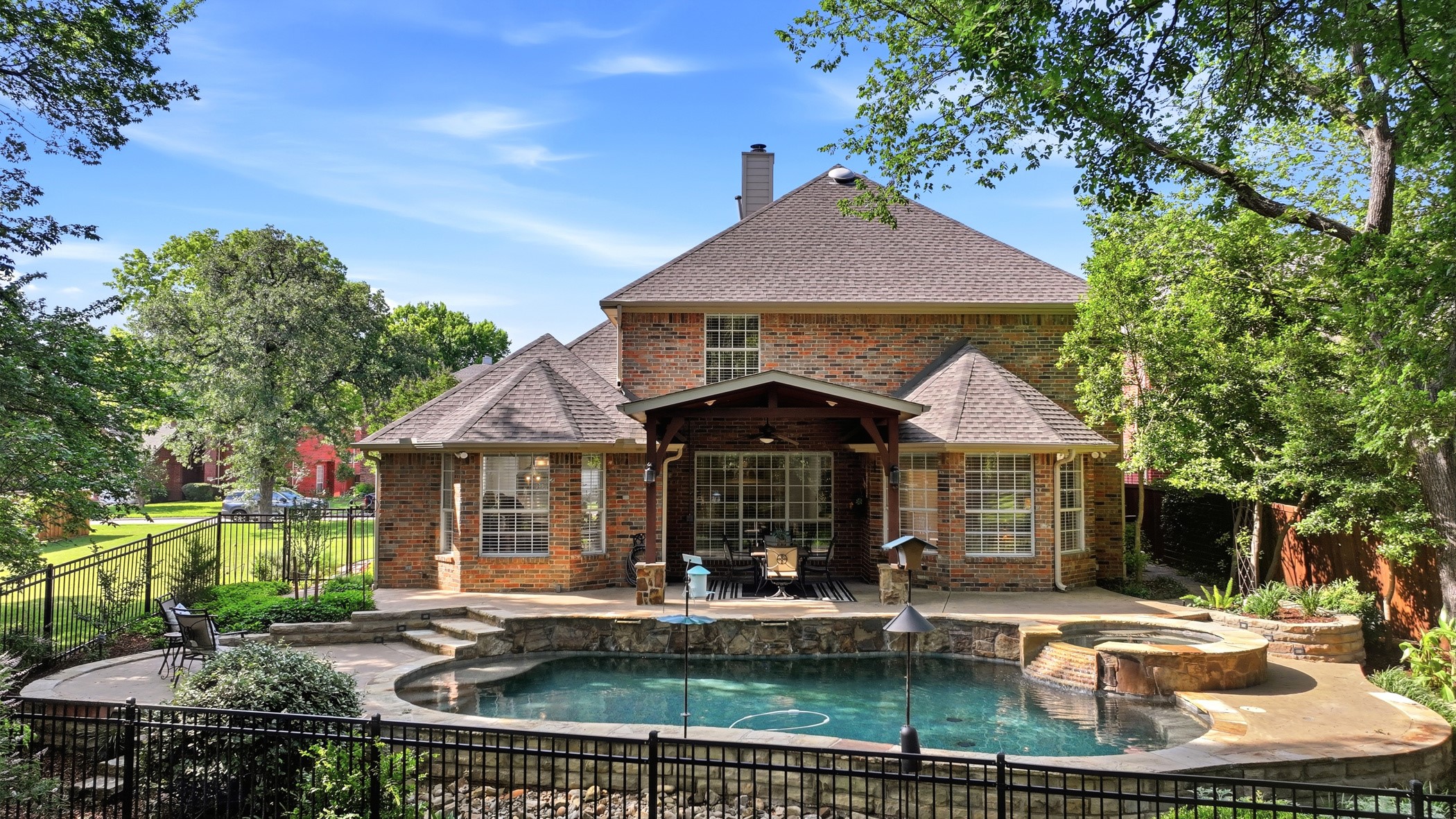 3400 Diamond Point Drive