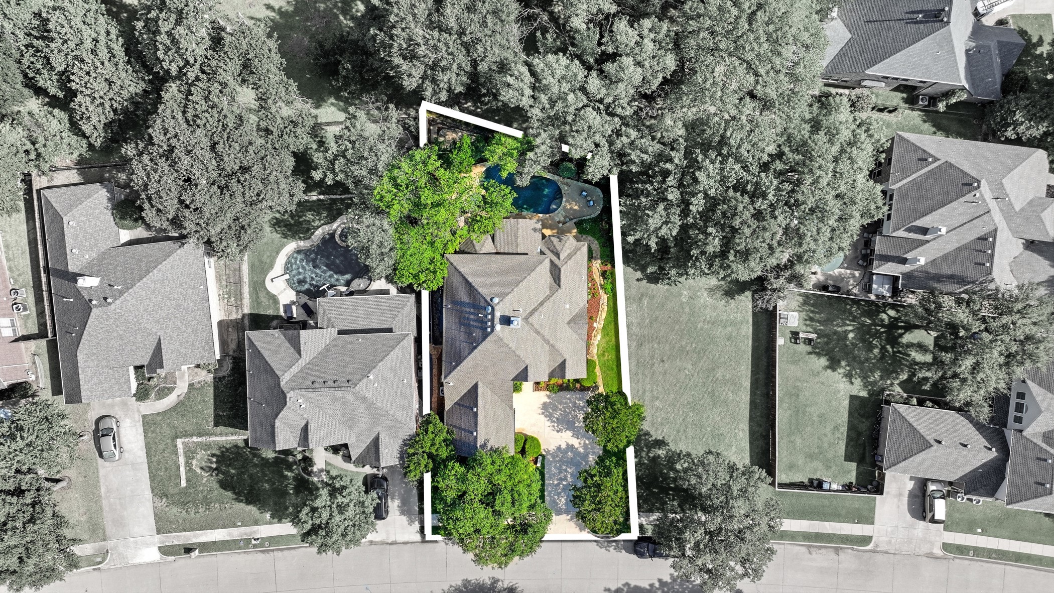 3400 Diamond Point Drive