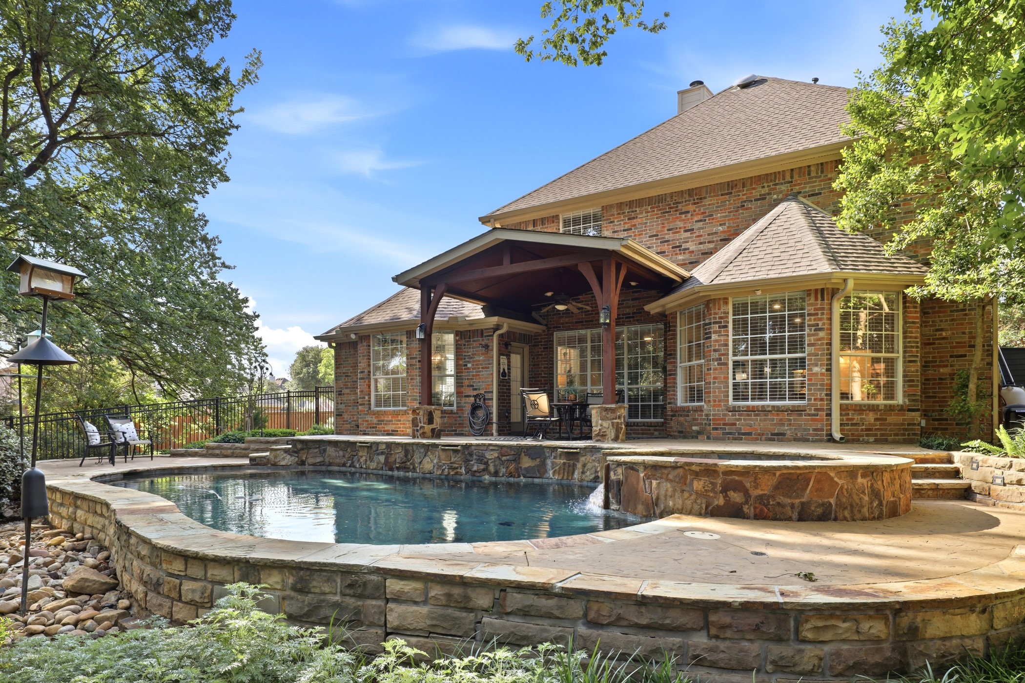 3400 Diamond Point Drive