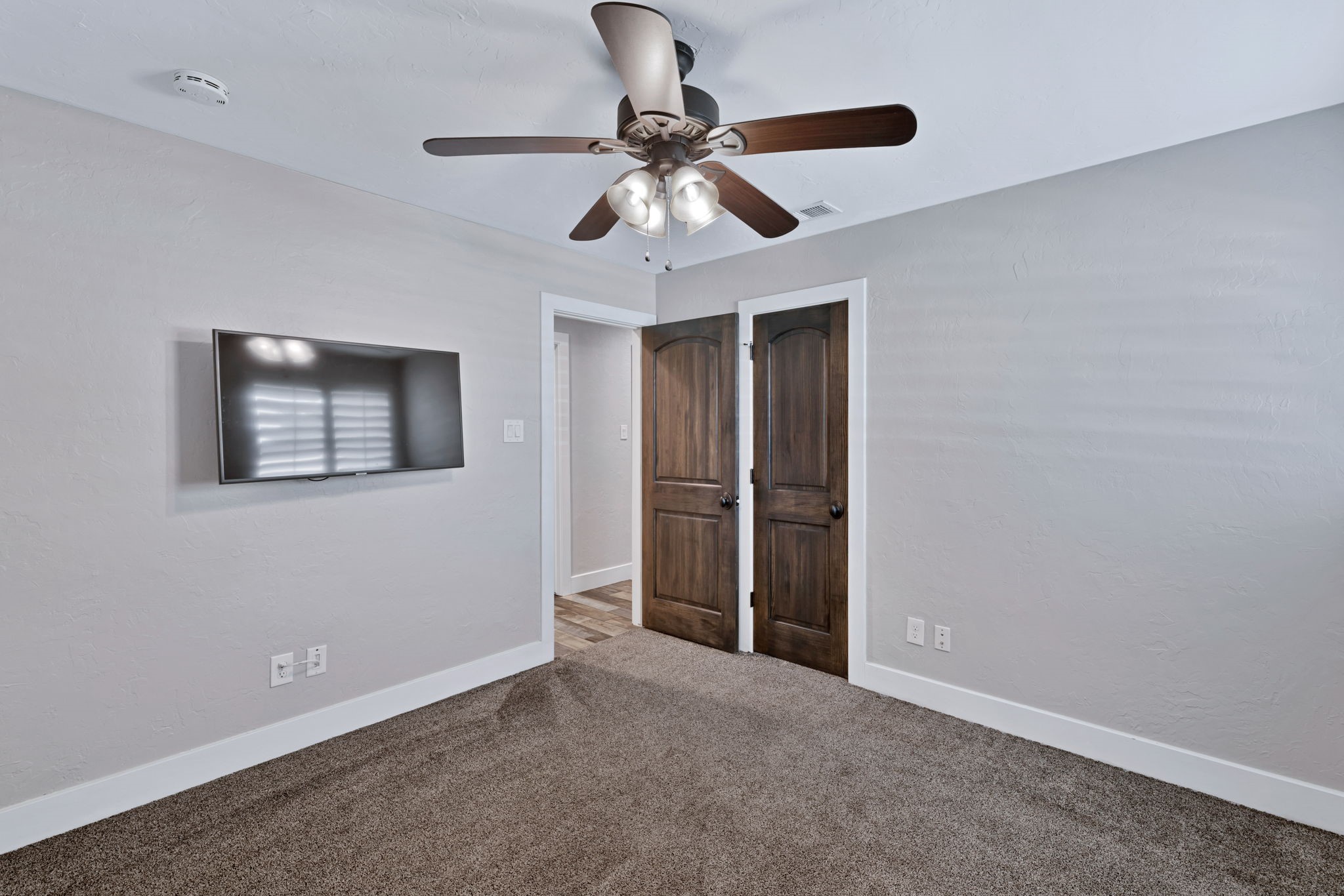 6553 Blue Grass Drive
