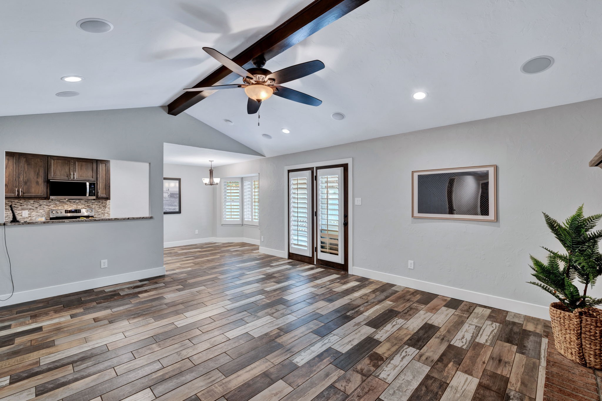 6553 Blue Grass Drive