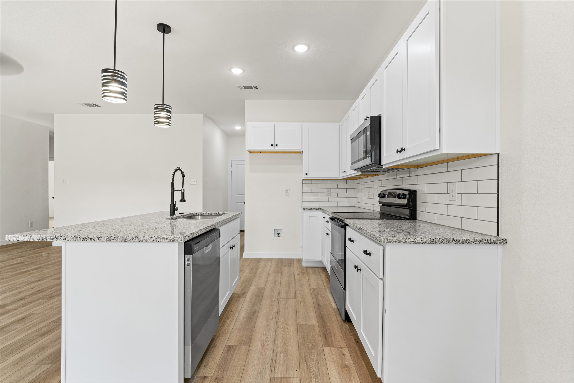 2721 Belzise Terrace