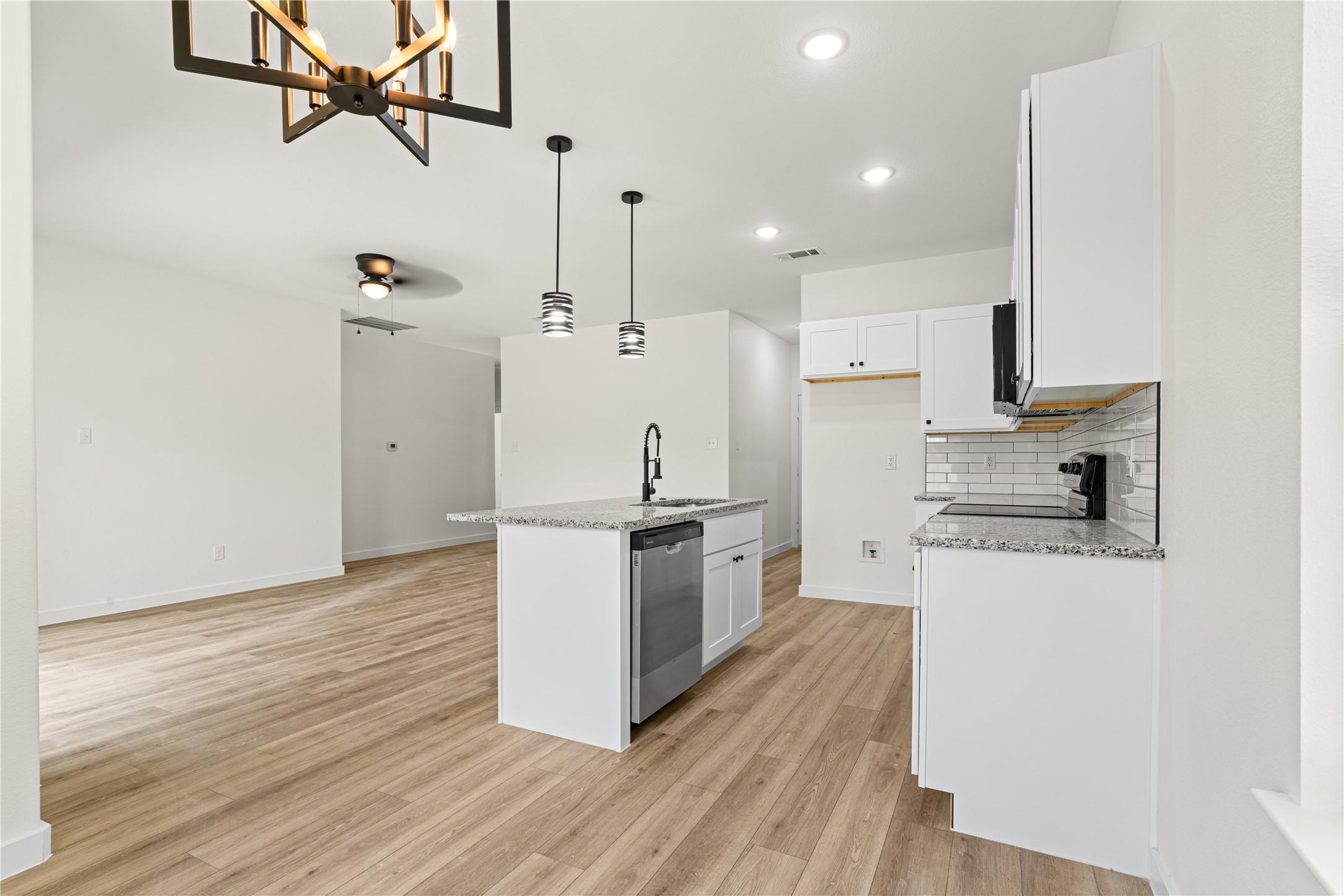 2721 Belzise Terrace