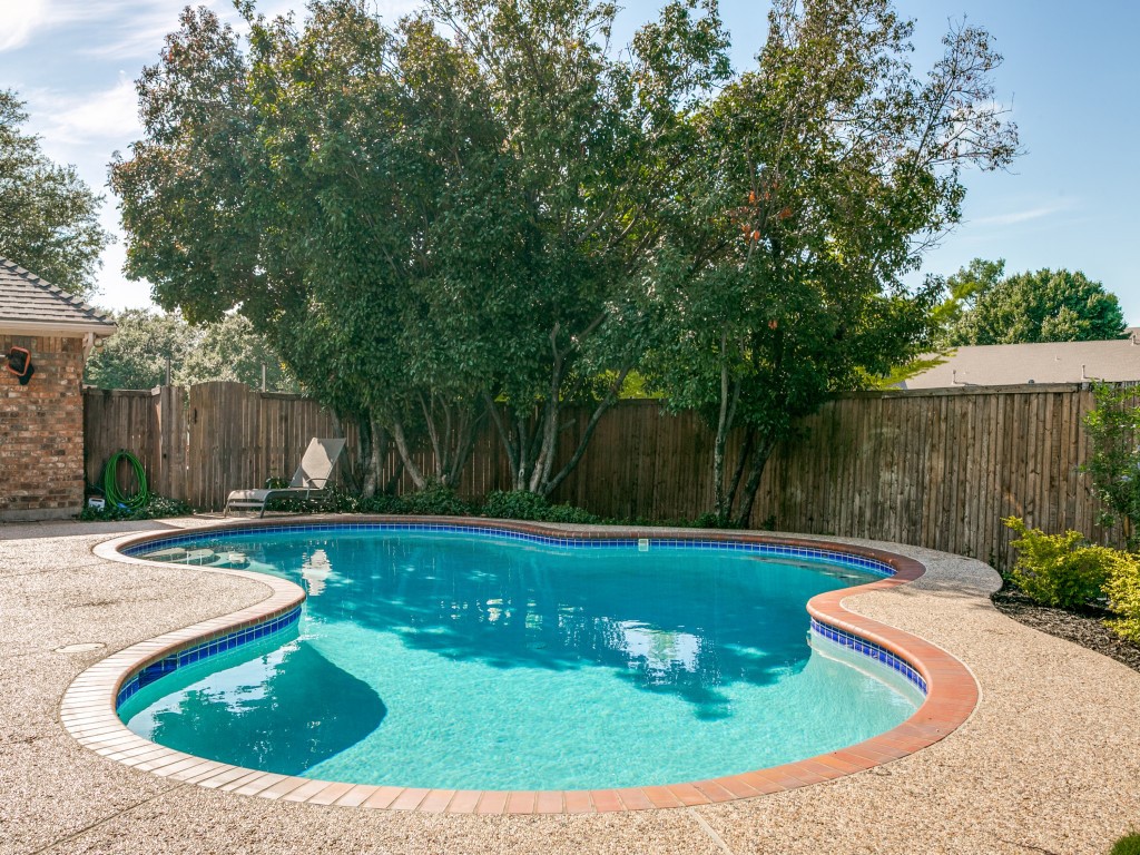 4705 Carolwood Drive