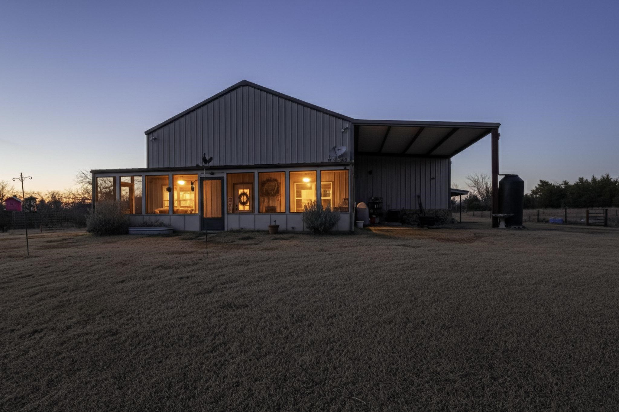 2800 County Road 2905