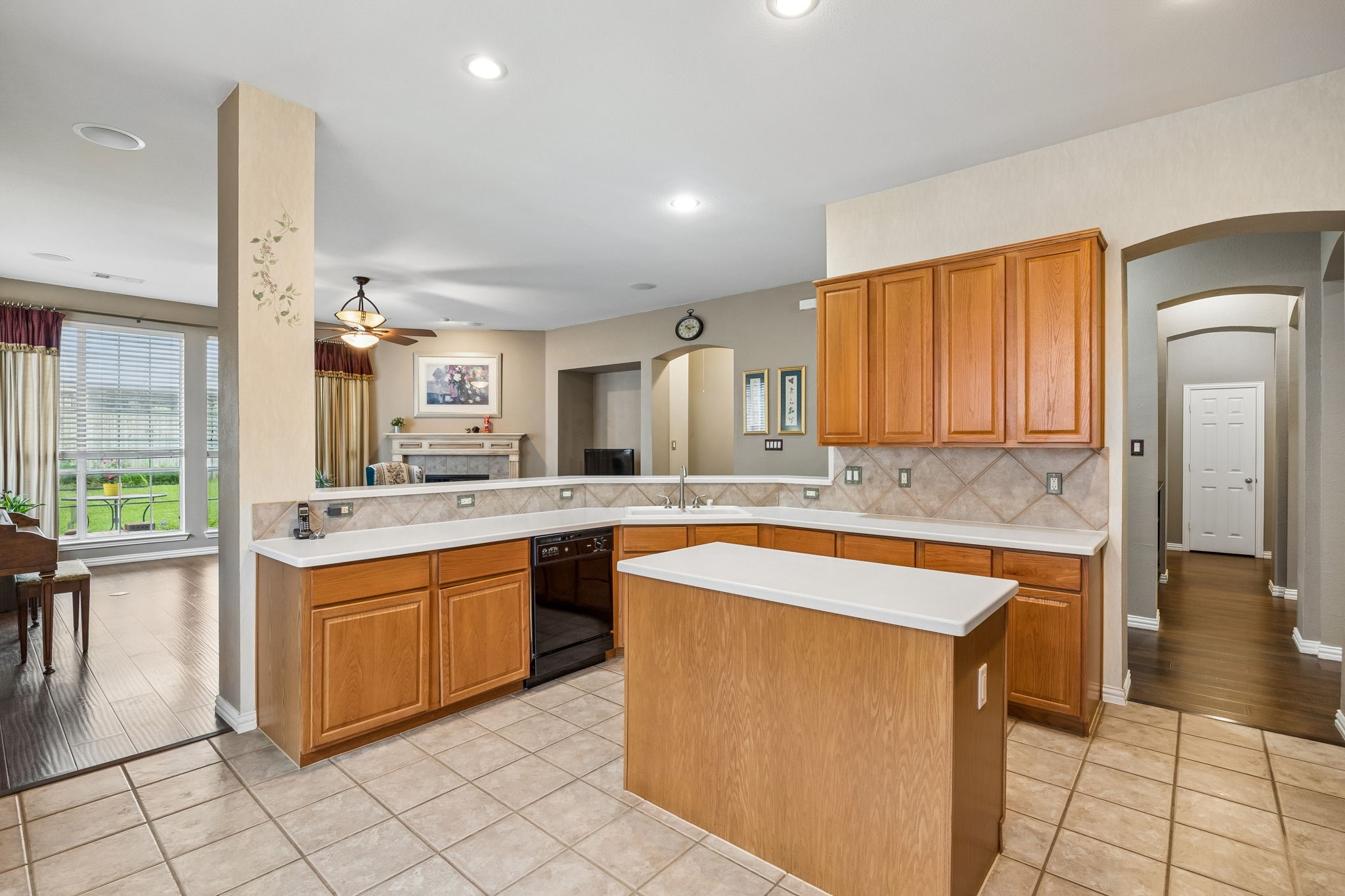 3708 Burgee Court