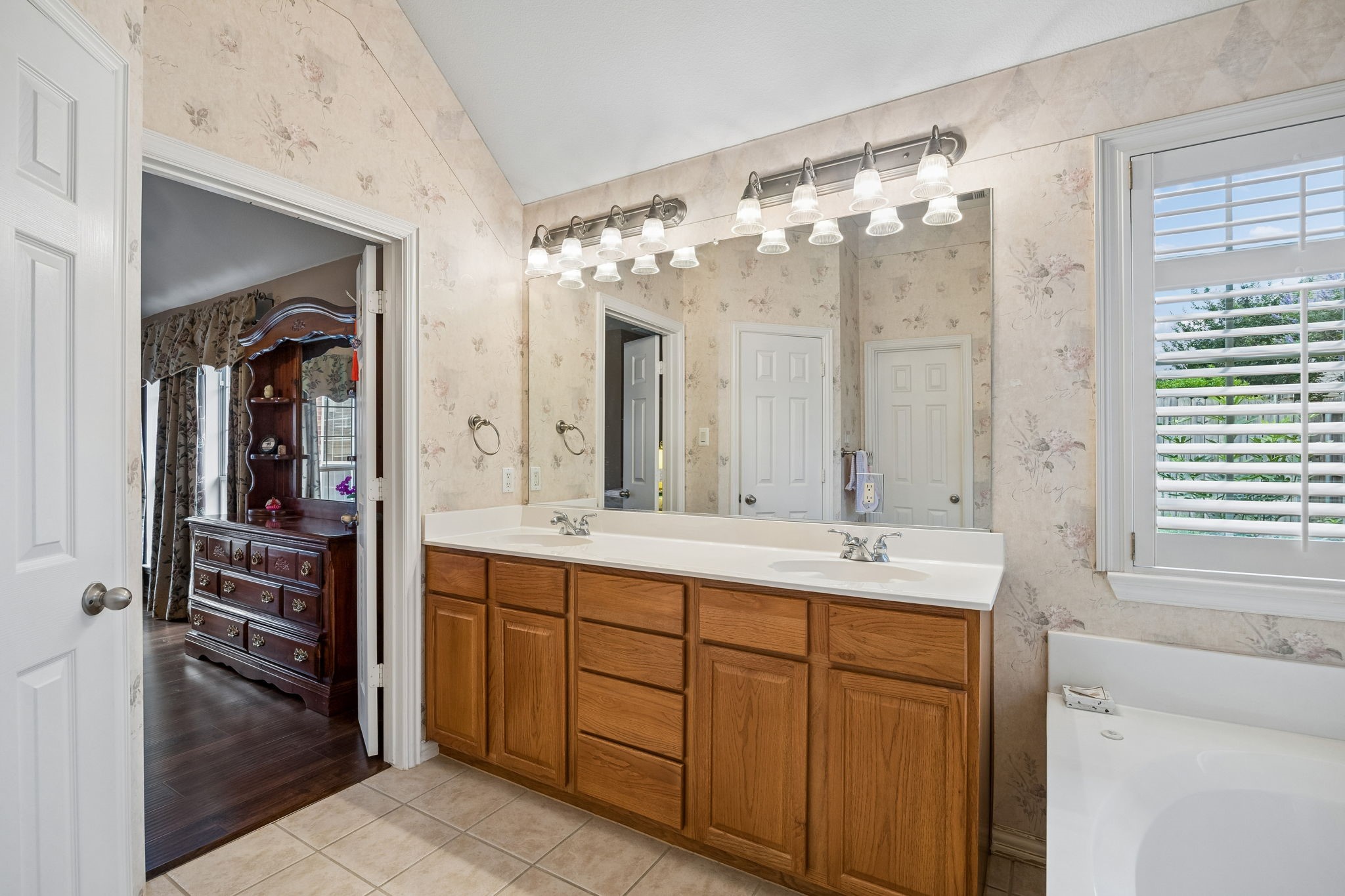3708 Burgee Court