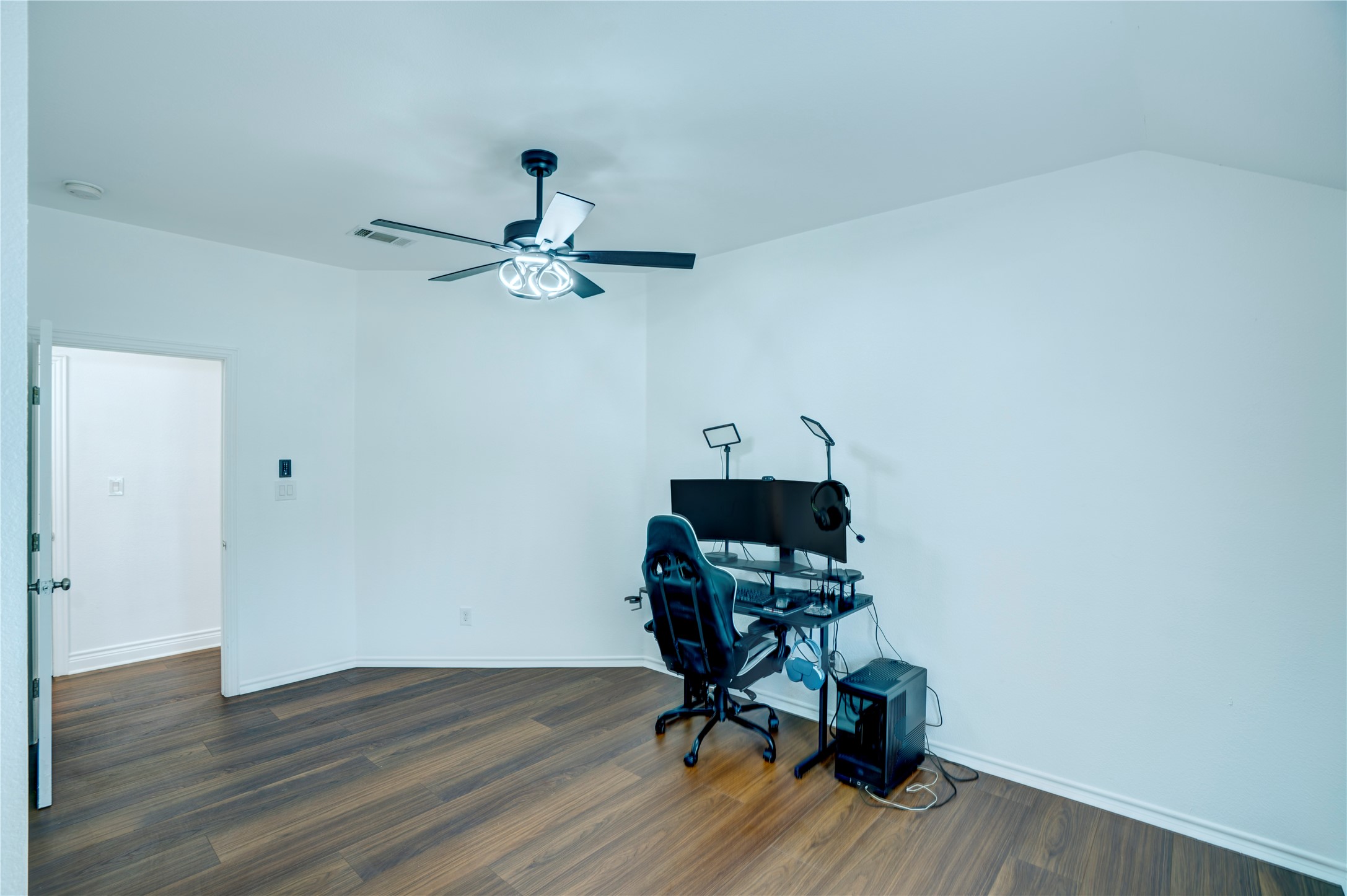 3101 Angle Avenue