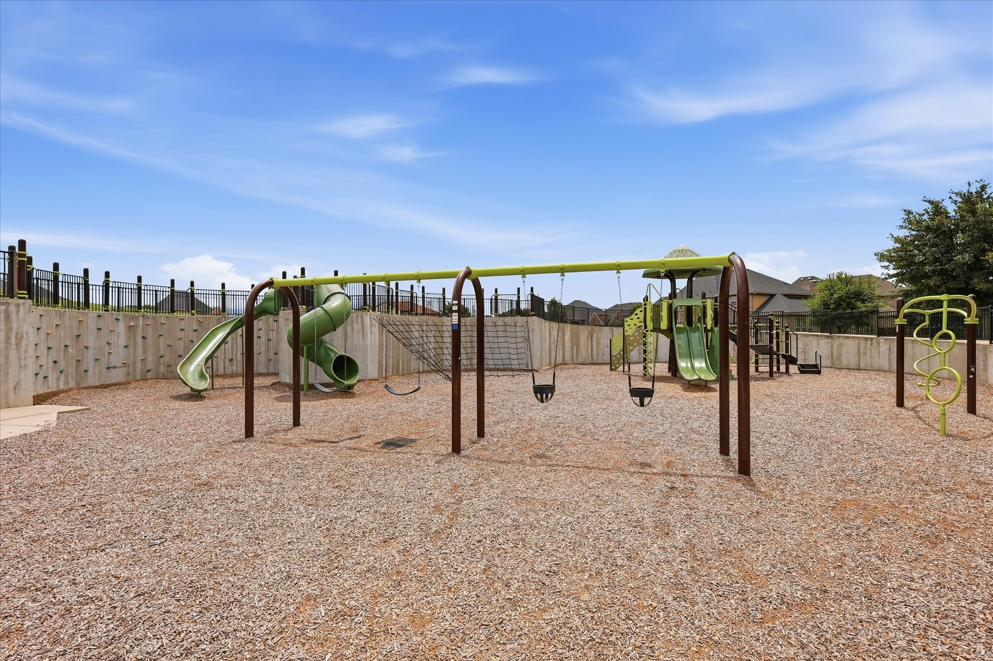 3858 Wind Cave Bend