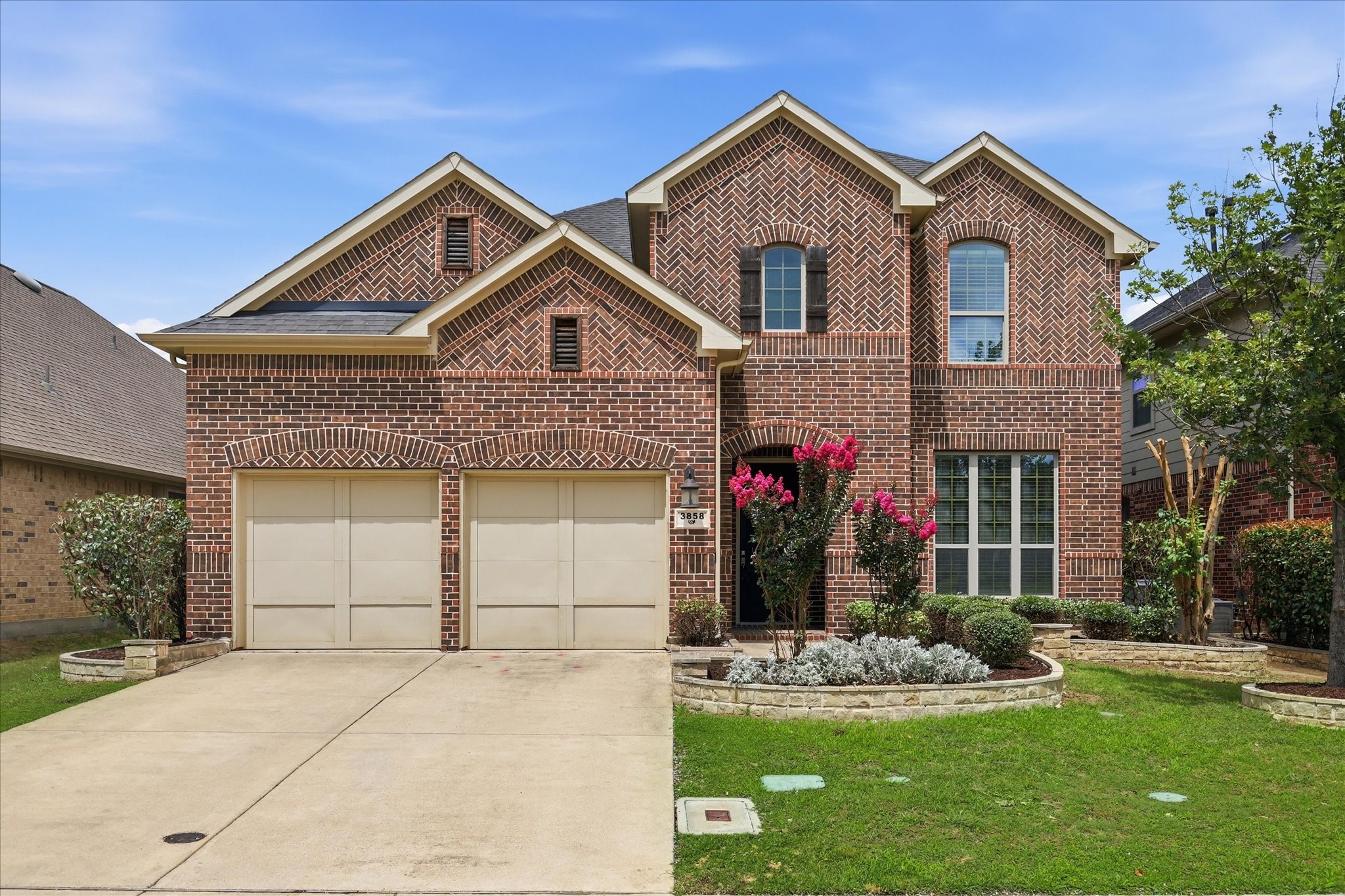 3858 Wind Cave Bend
