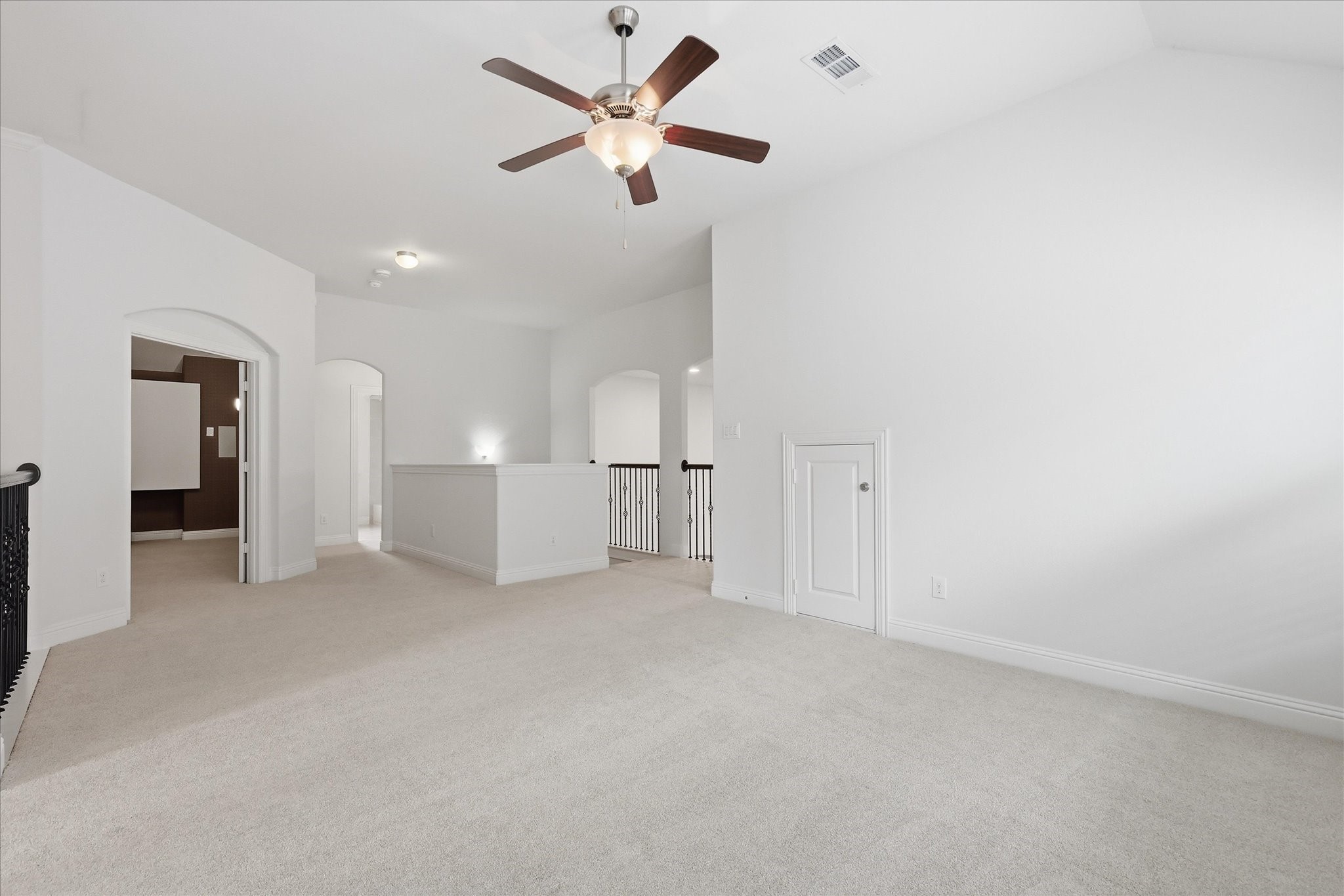 3858 Wind Cave Bend