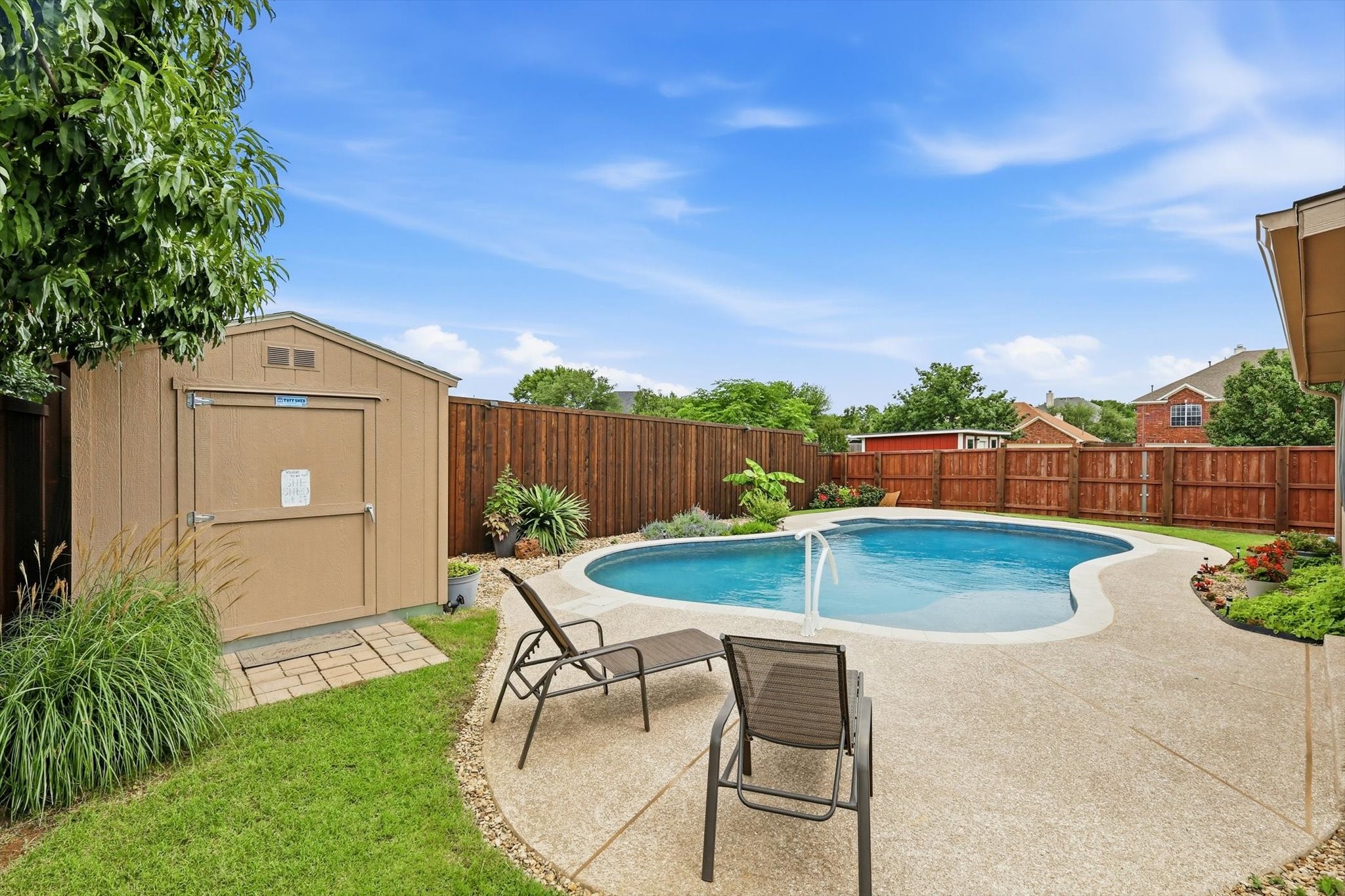 7301 Sunburst Trail