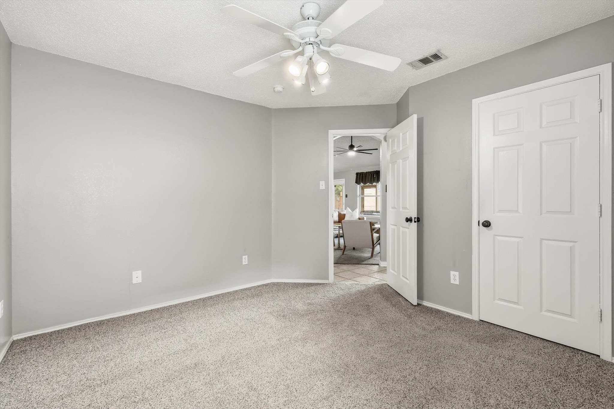 7301 Sunburst Trail