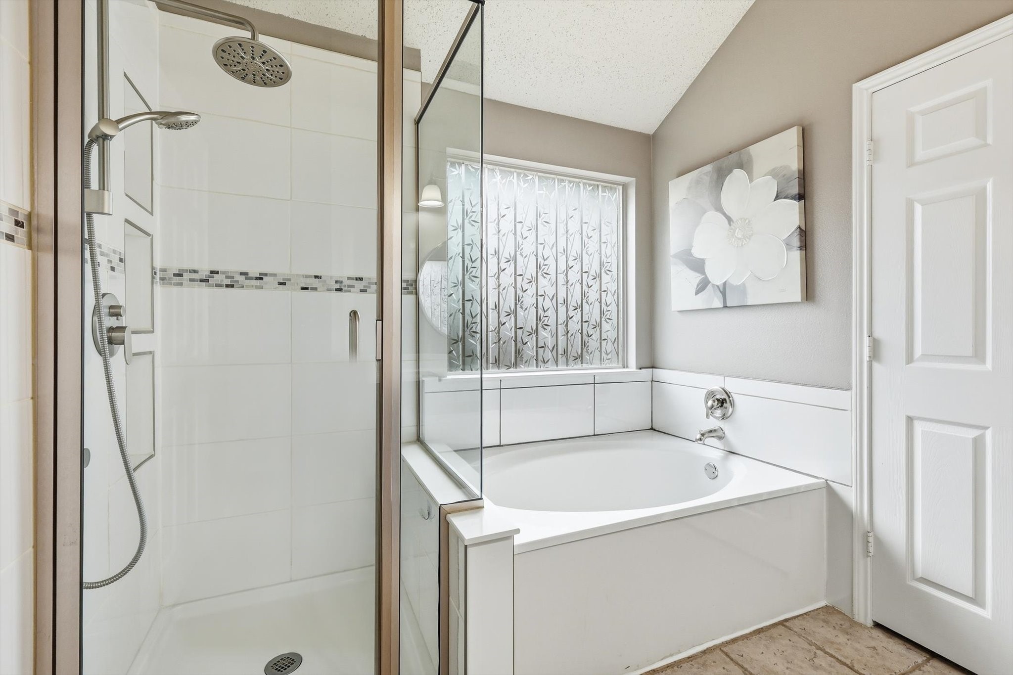 7301 Sunburst Trail