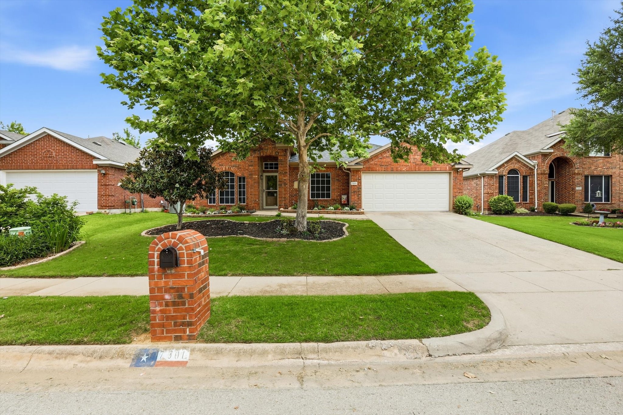 7301 Sunburst Trail