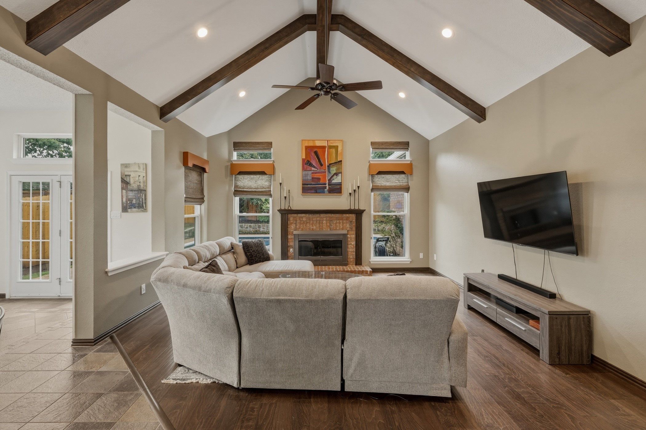 7612 Oak Knoll Drive