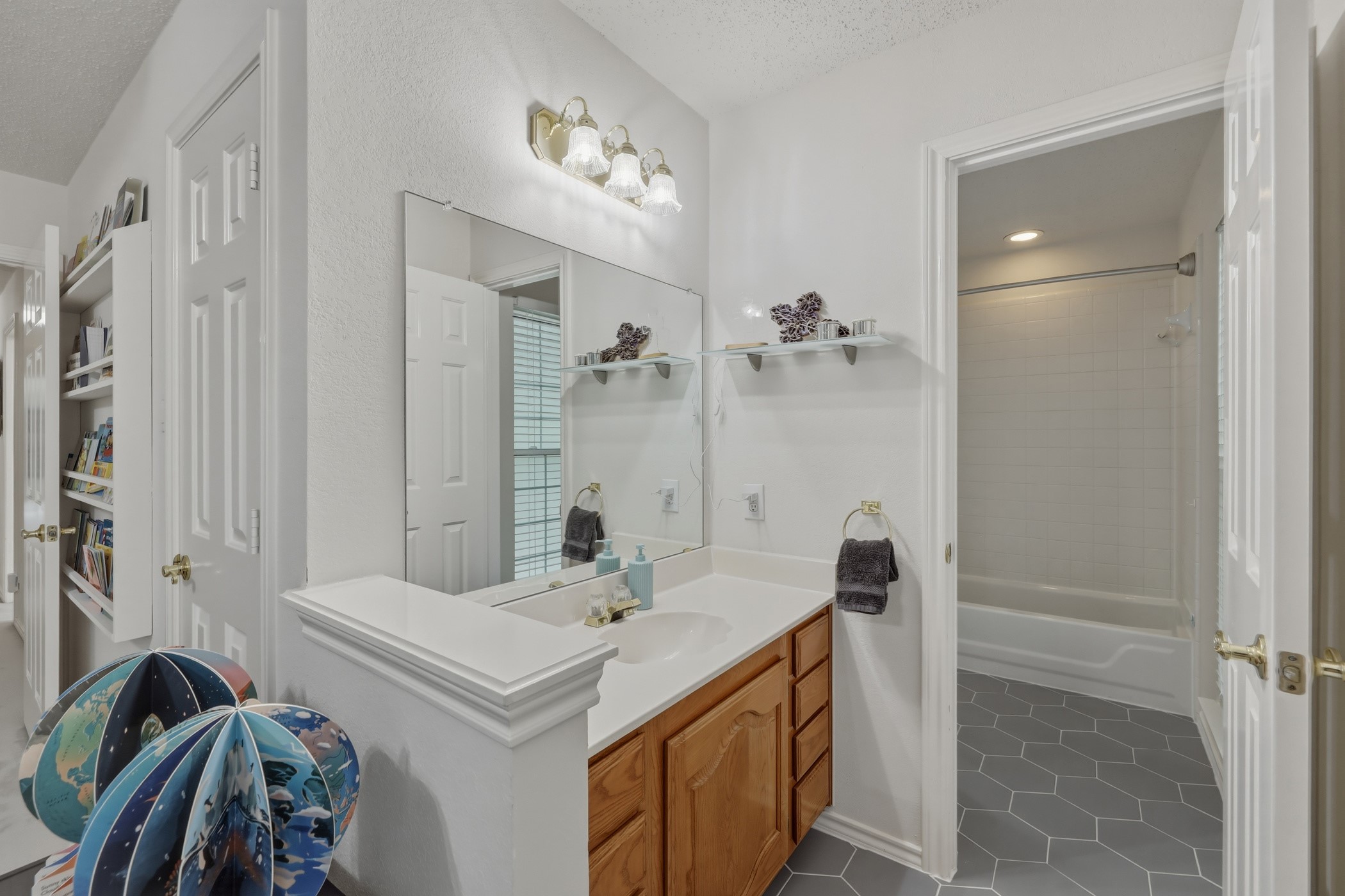 7612 Oak Knoll Drive