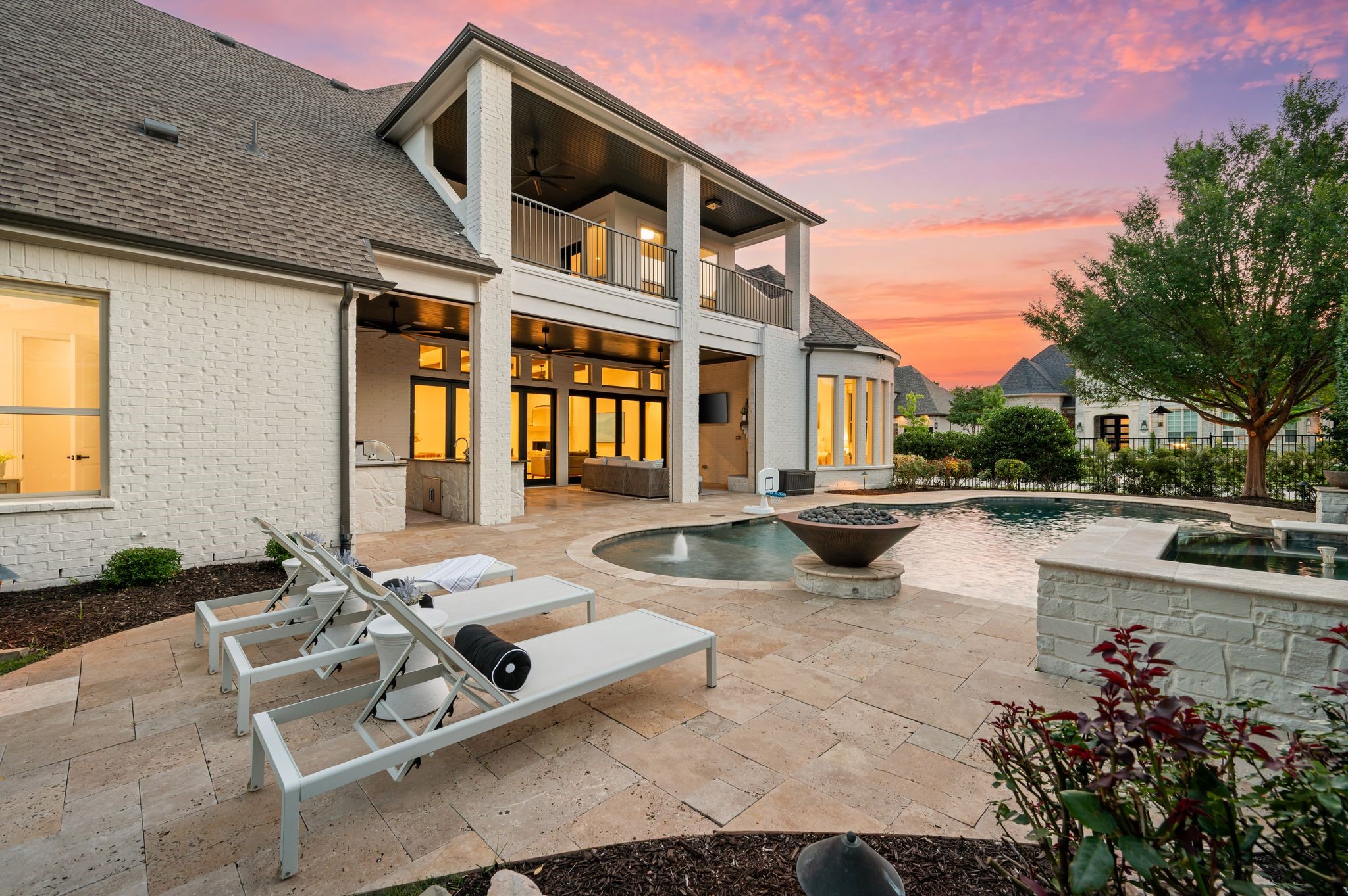 1000 Winding Lake Boulevard