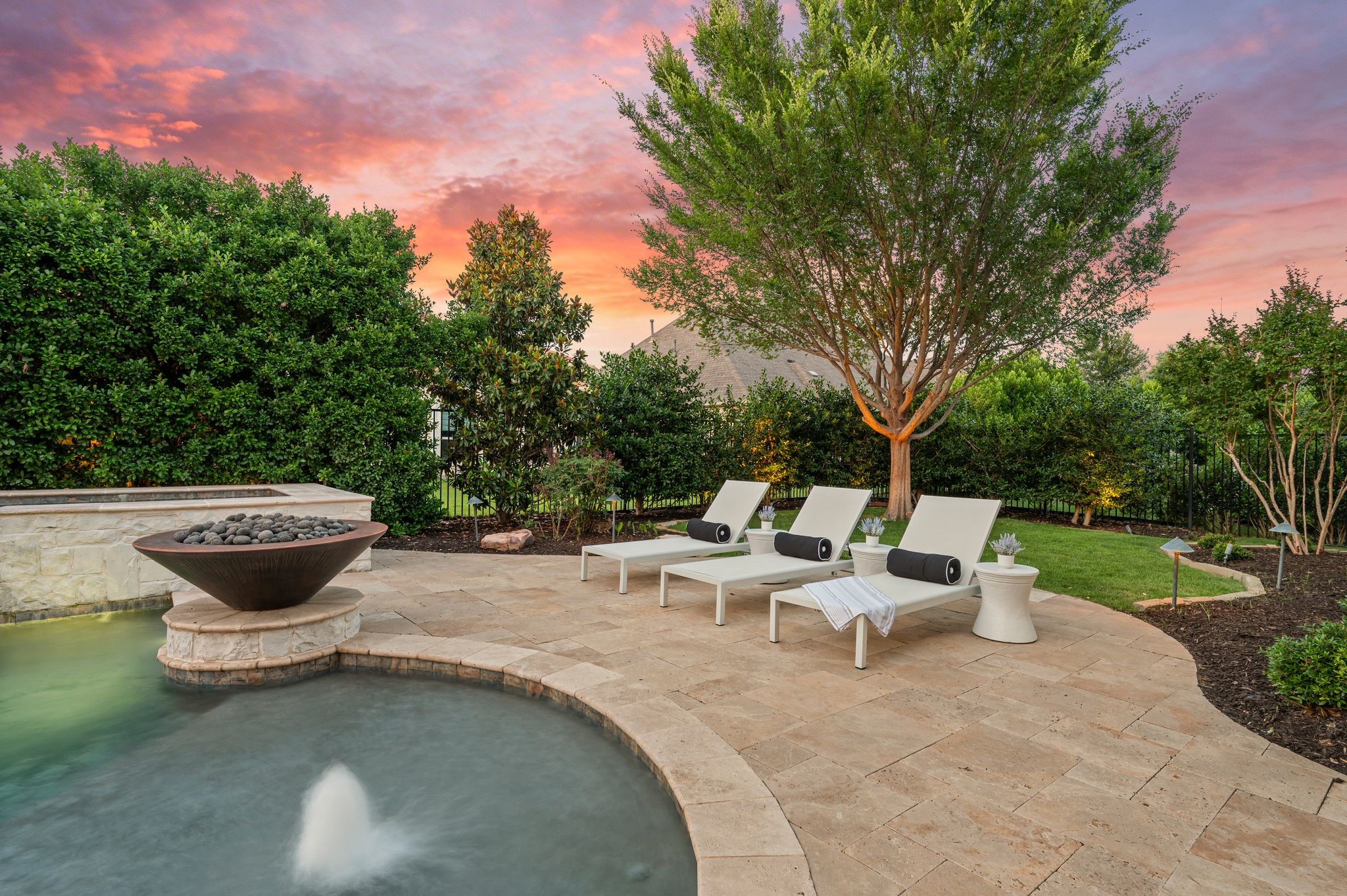 1000 Winding Lake Boulevard