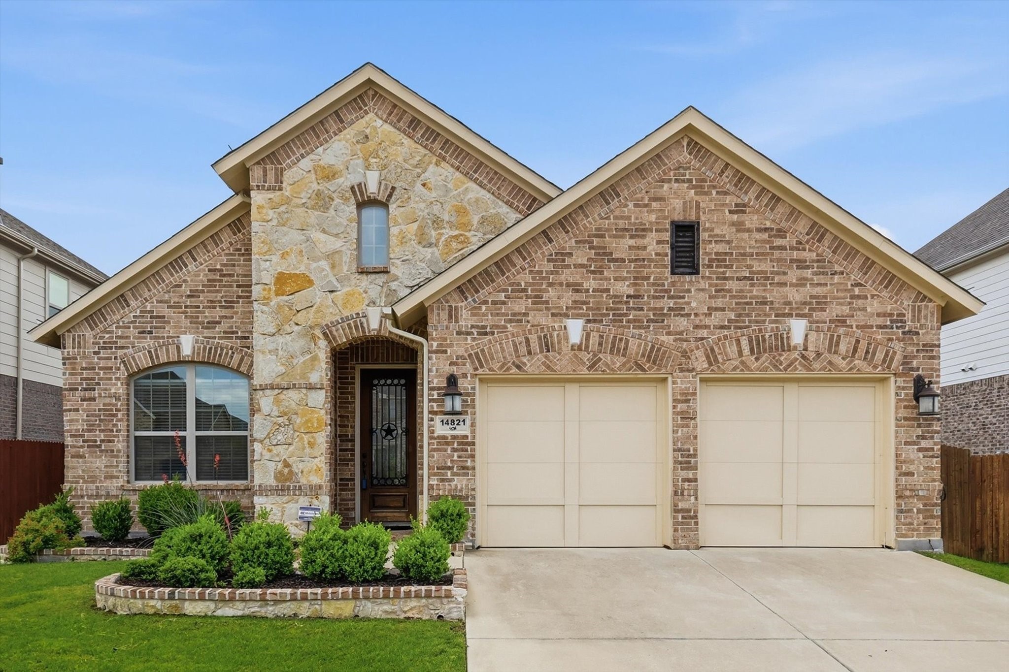 14821 Cedar Flat Way