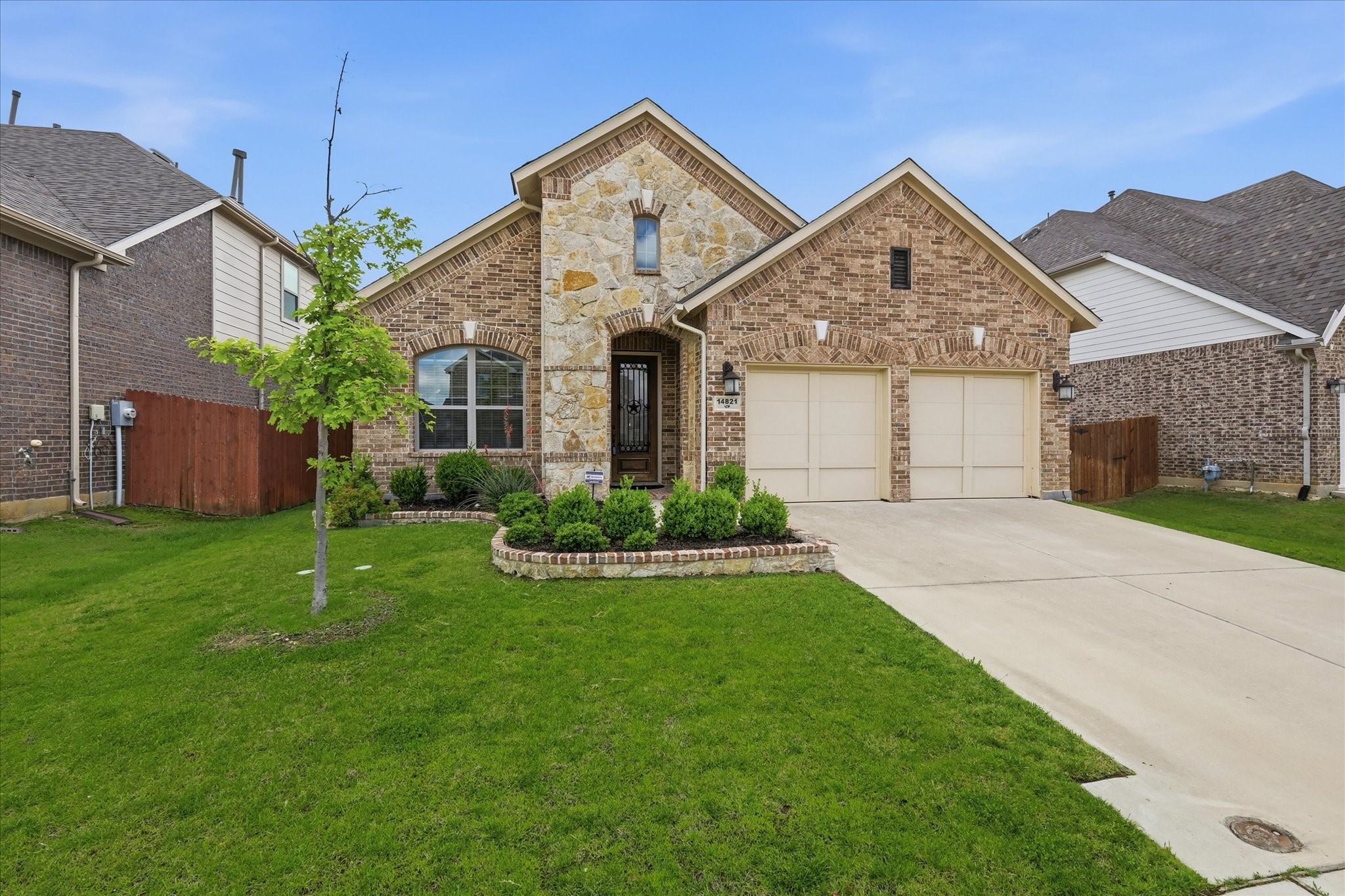 14821 Cedar Flat Way