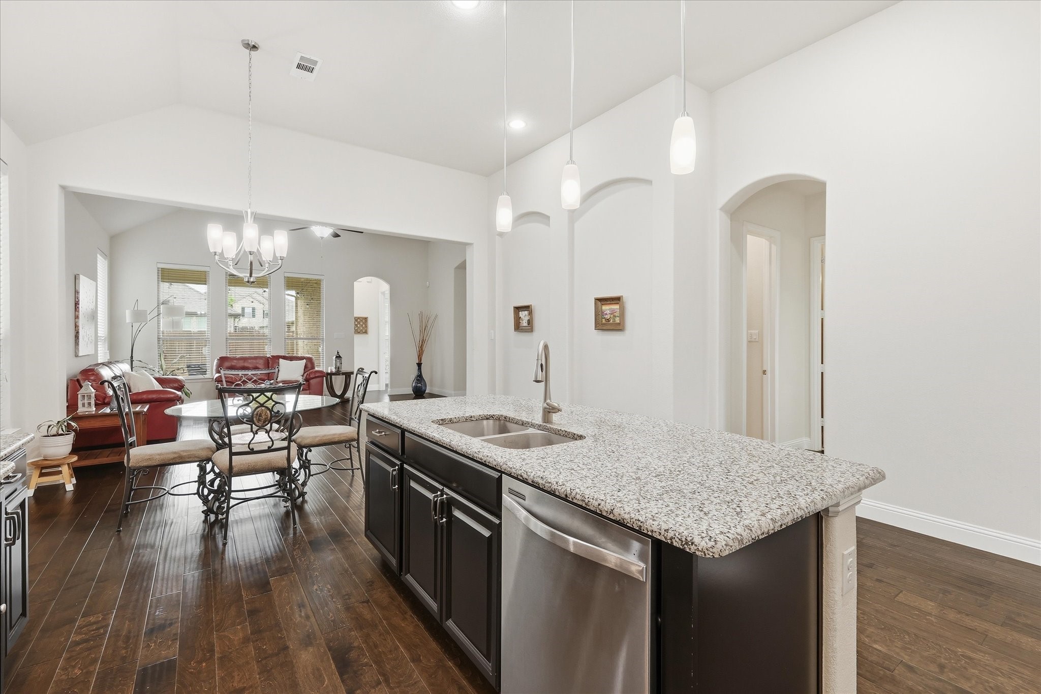 14821 Cedar Flat Way