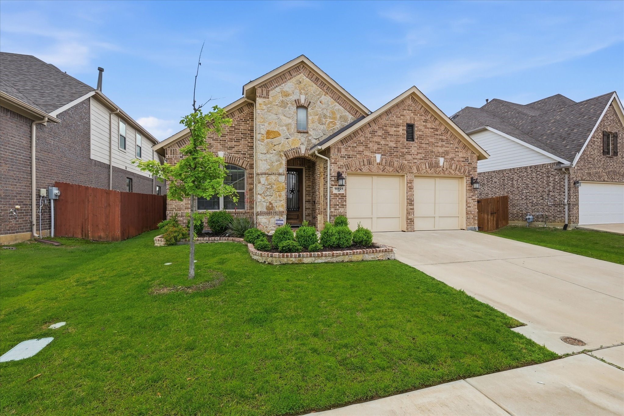 14821 Cedar Flat Way