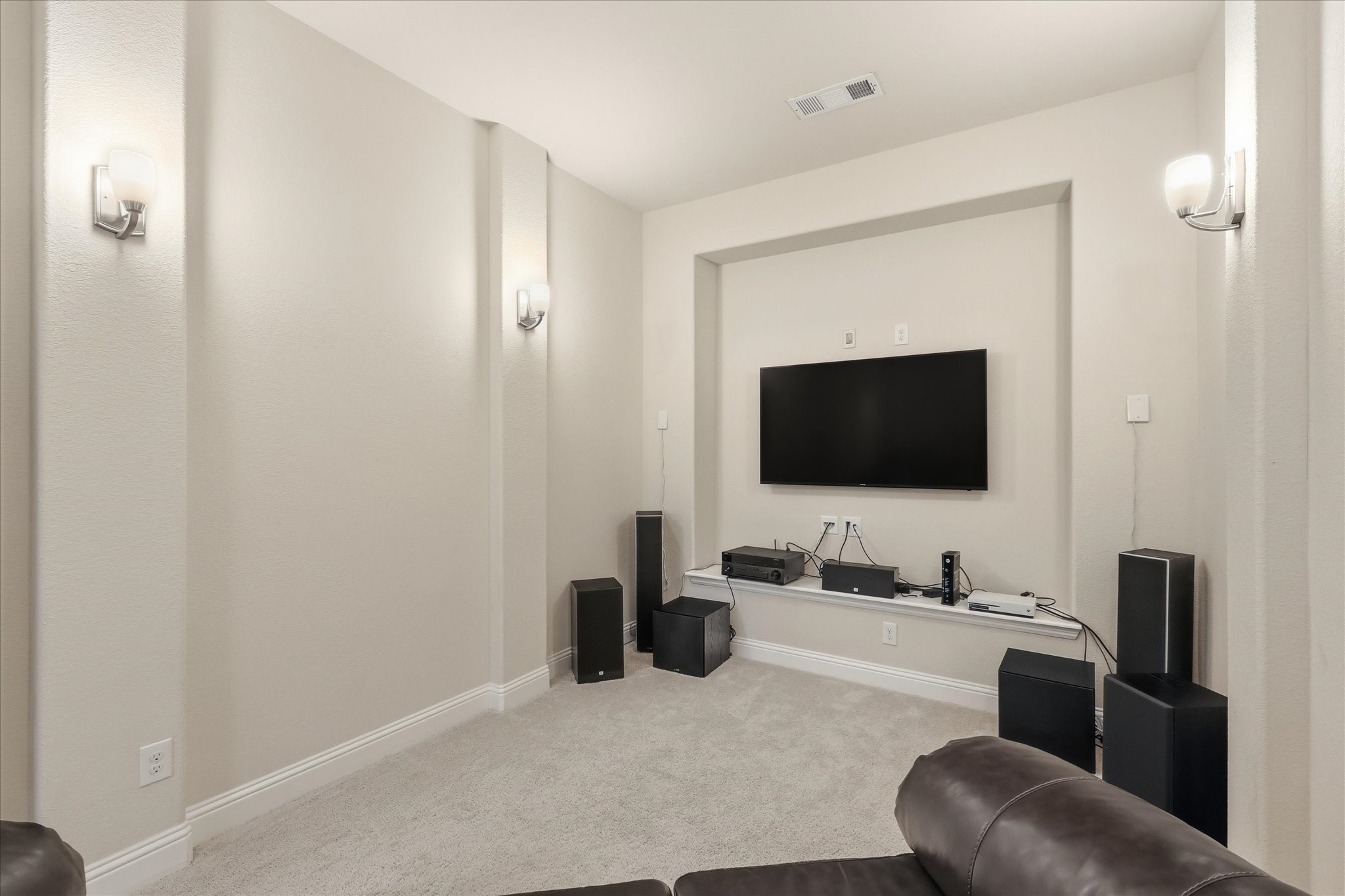 14821 Cedar Flat Way