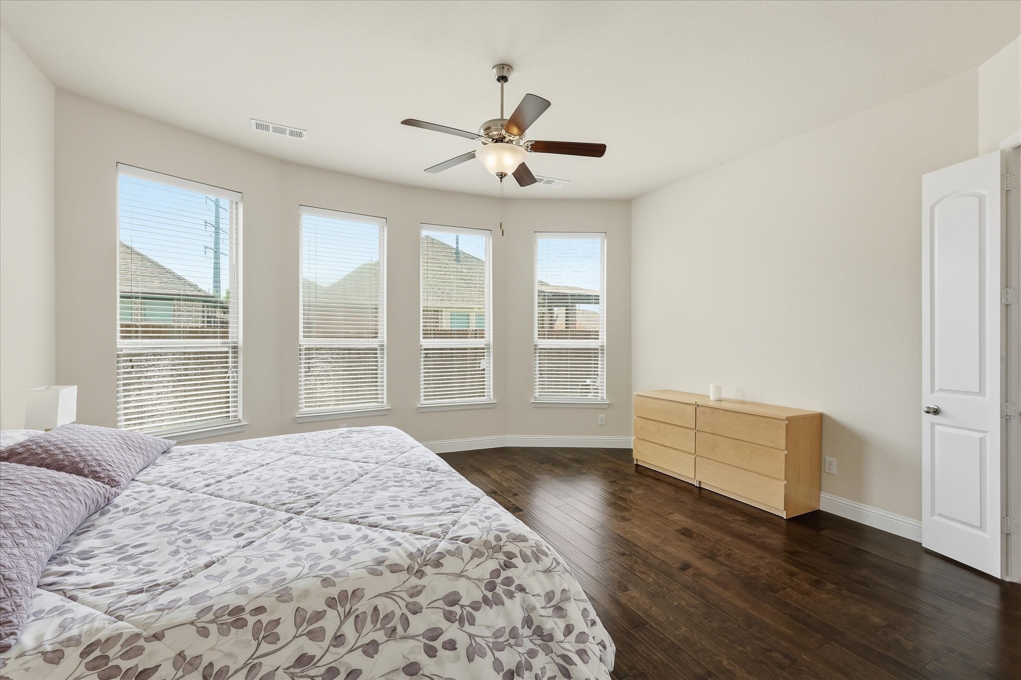 14821 Cedar Flat Way