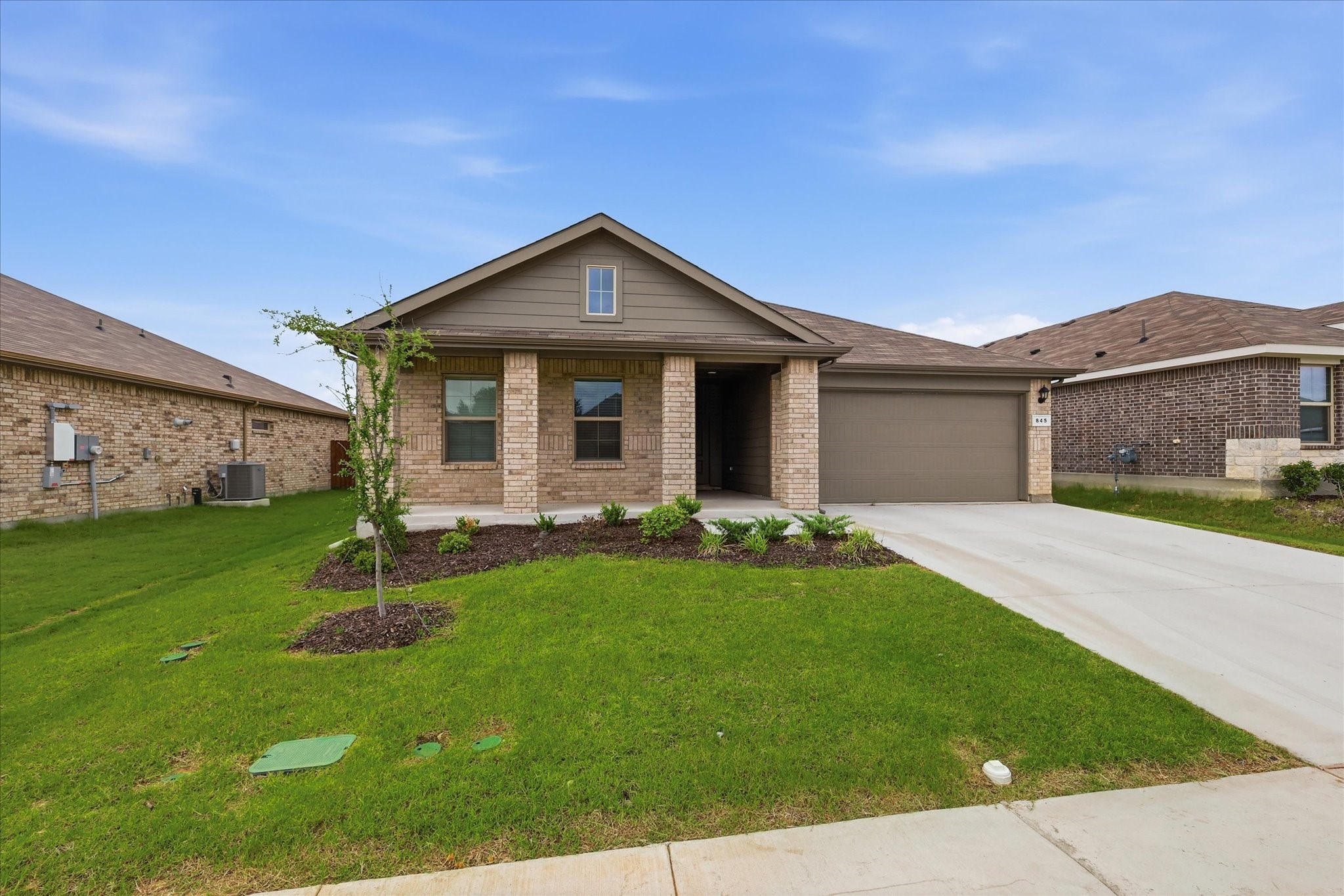 845 Round Robin Lane