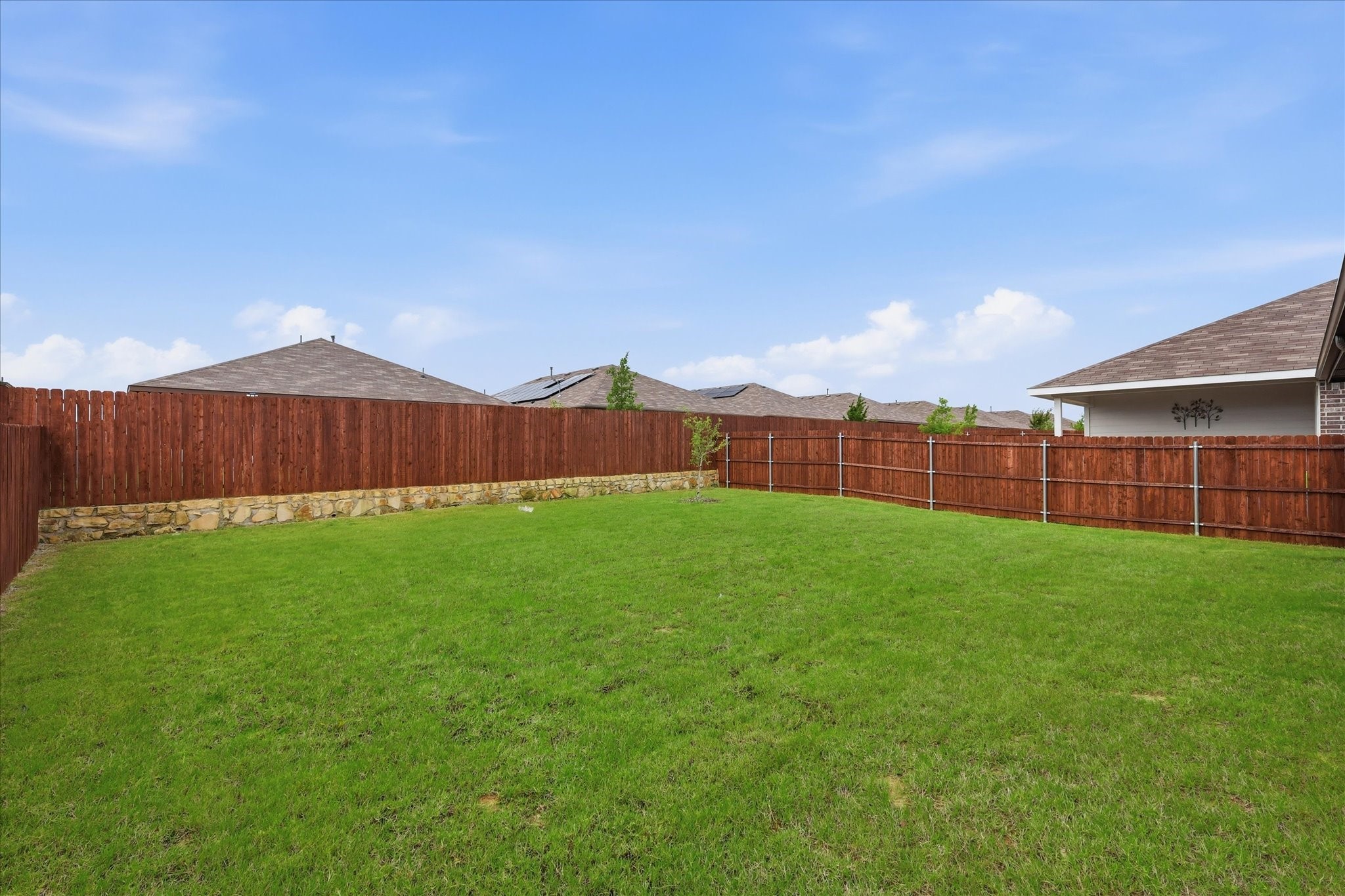 845 Round Robin Lane