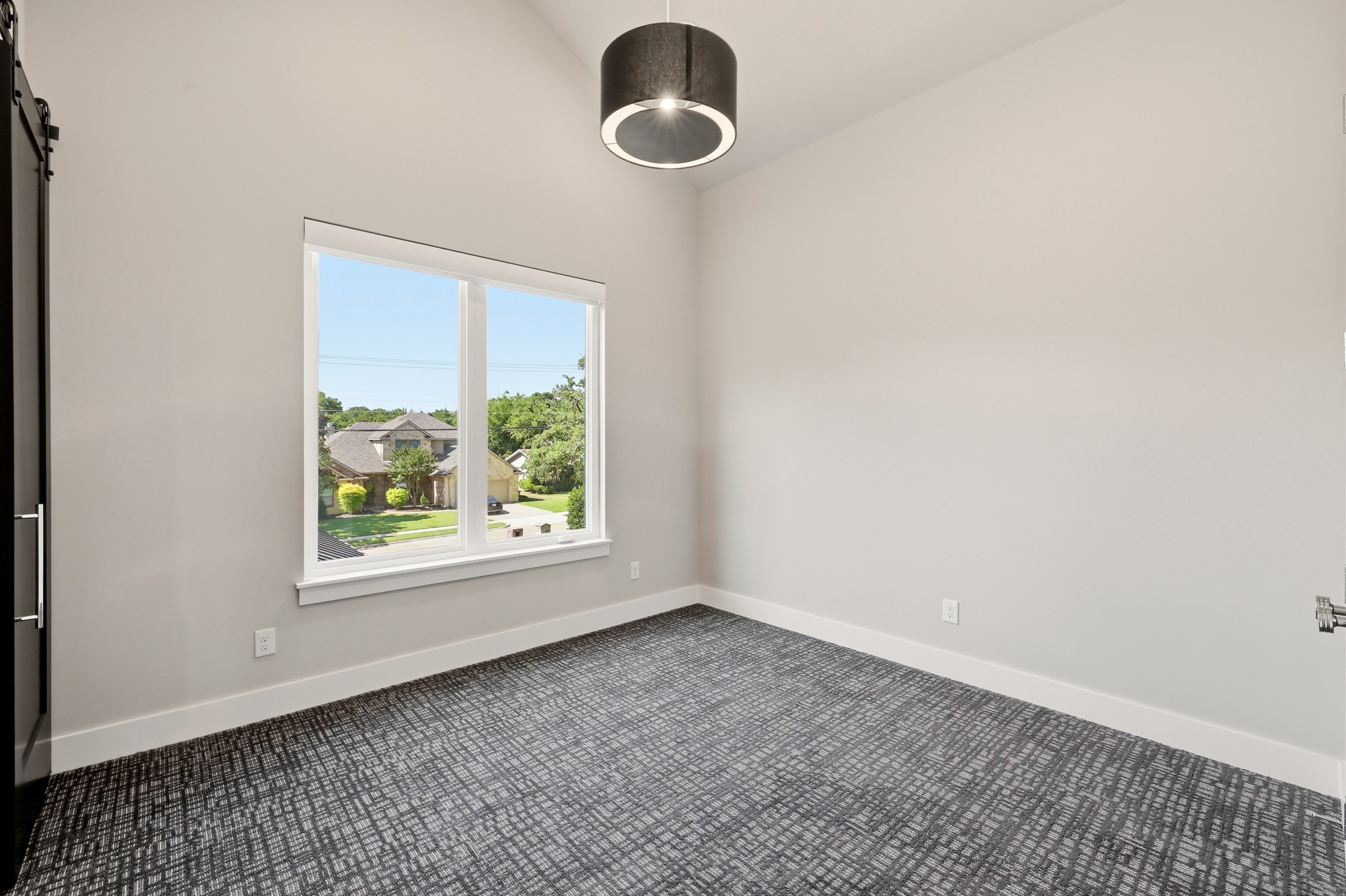 702 Colleyville Terrace